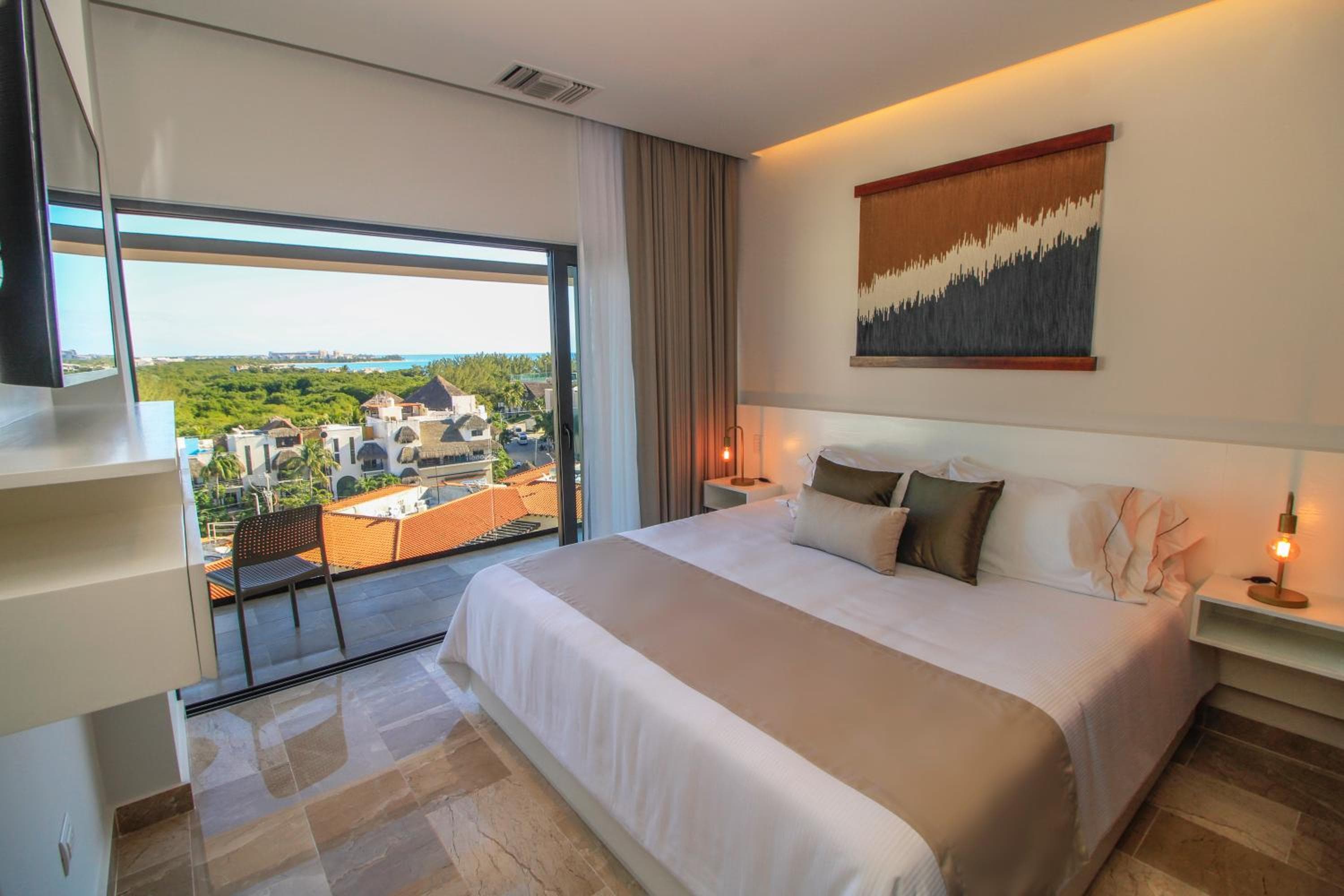 Singular Dream Vacation Rentals — 25