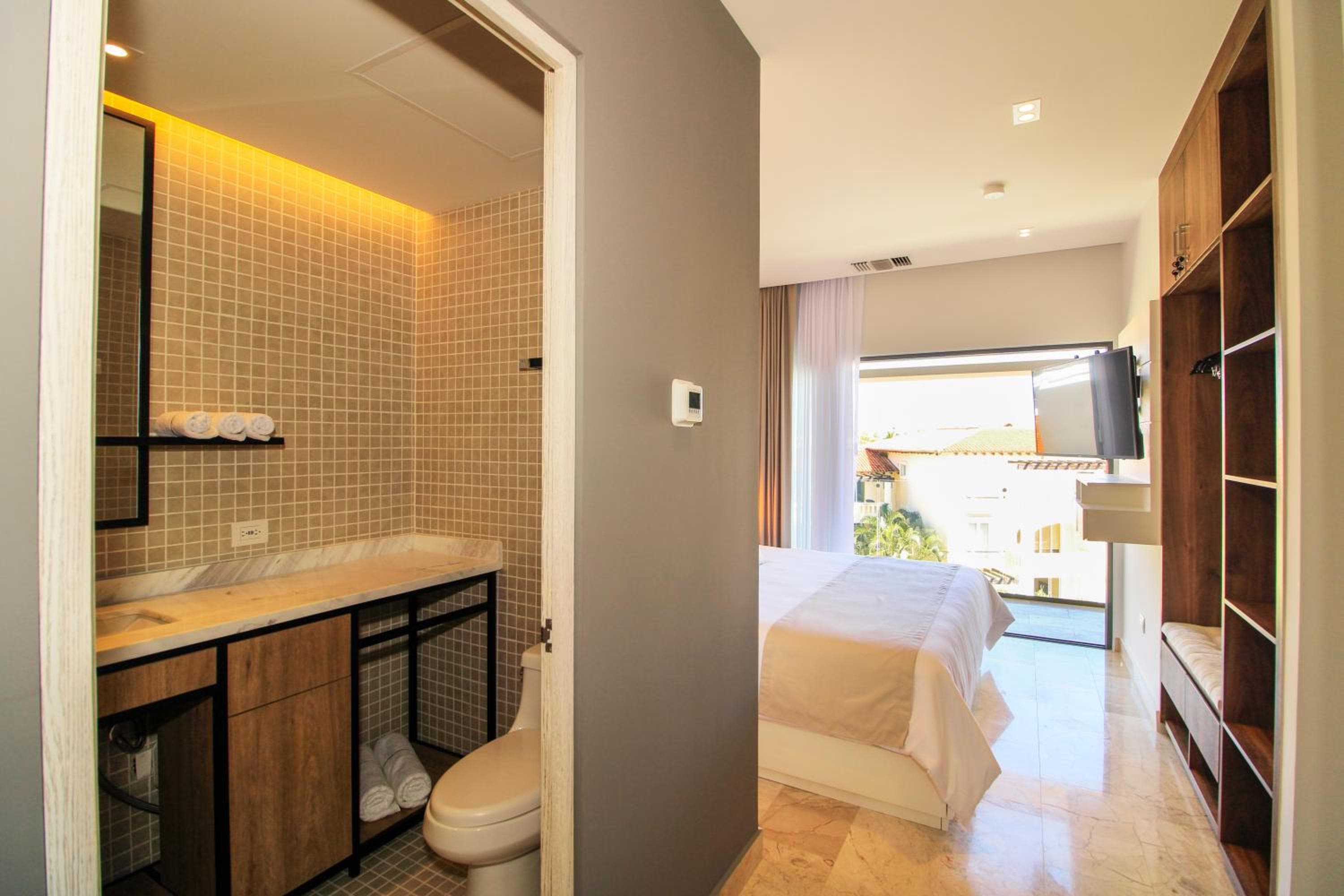 Singular Dream Vacation Rentals — 27