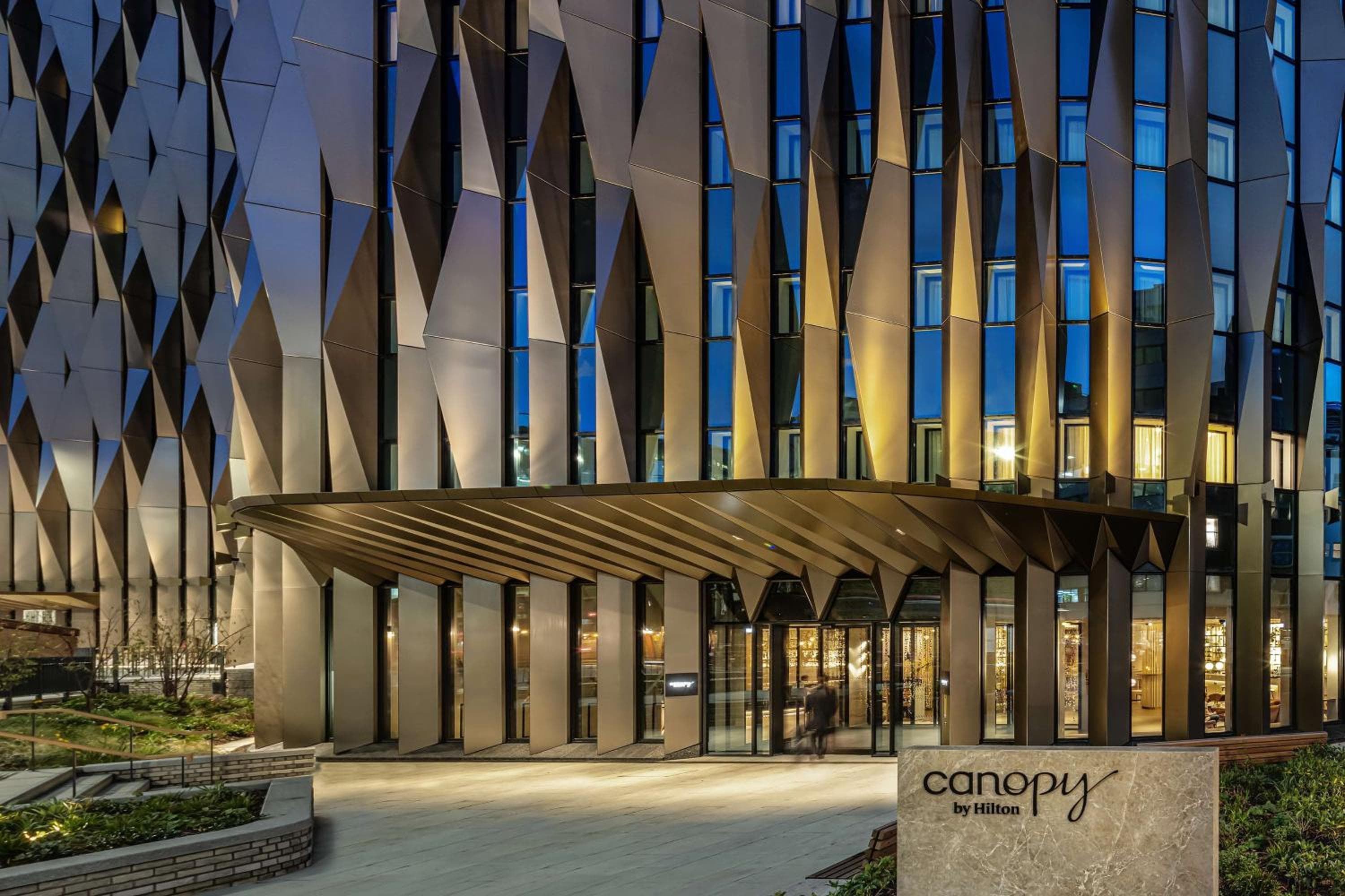 Canopy by Hilton London City — 1