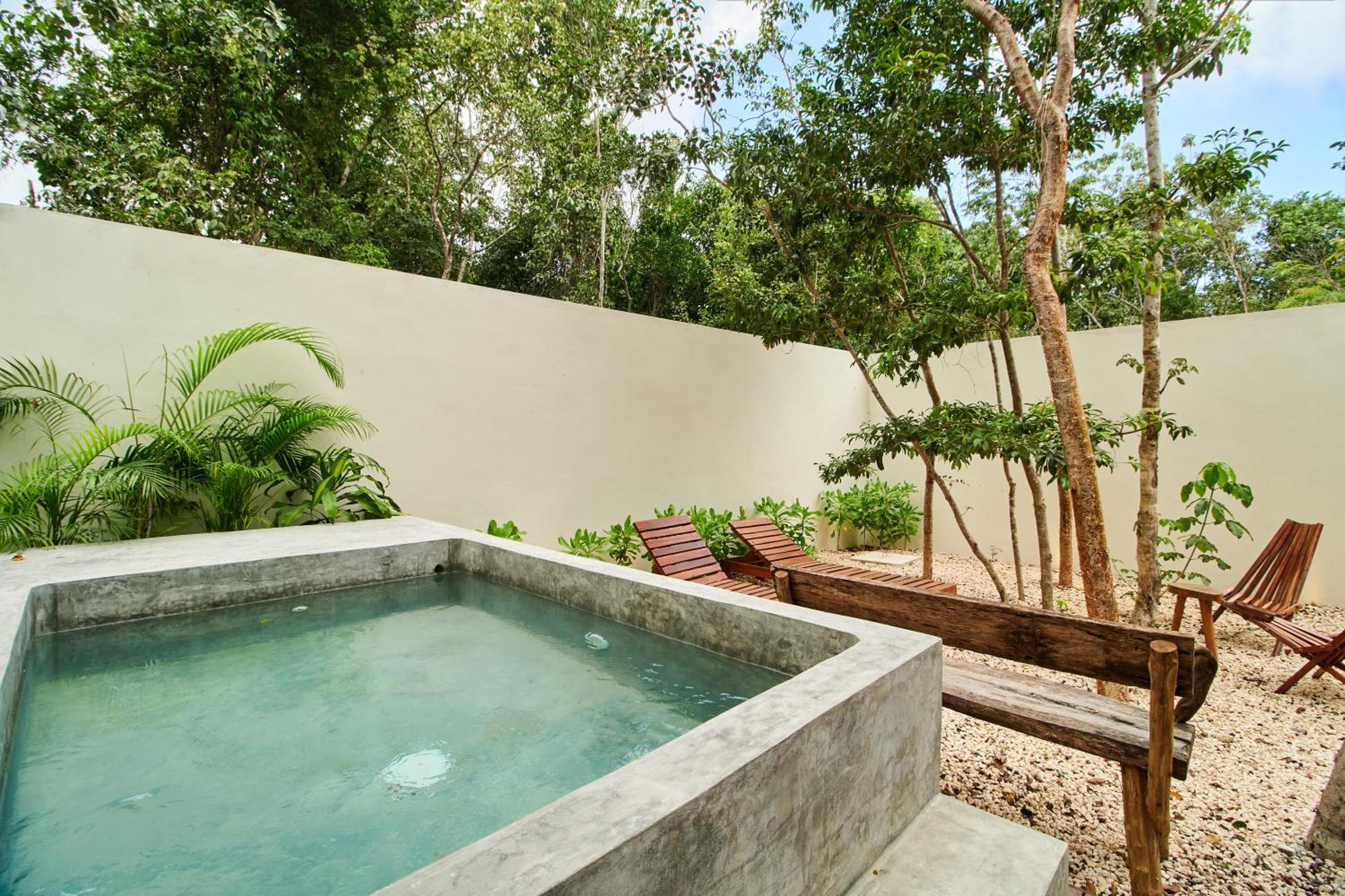 Luxury Villa with 2 Pools, Open Terraces and Sun Deck — 29
