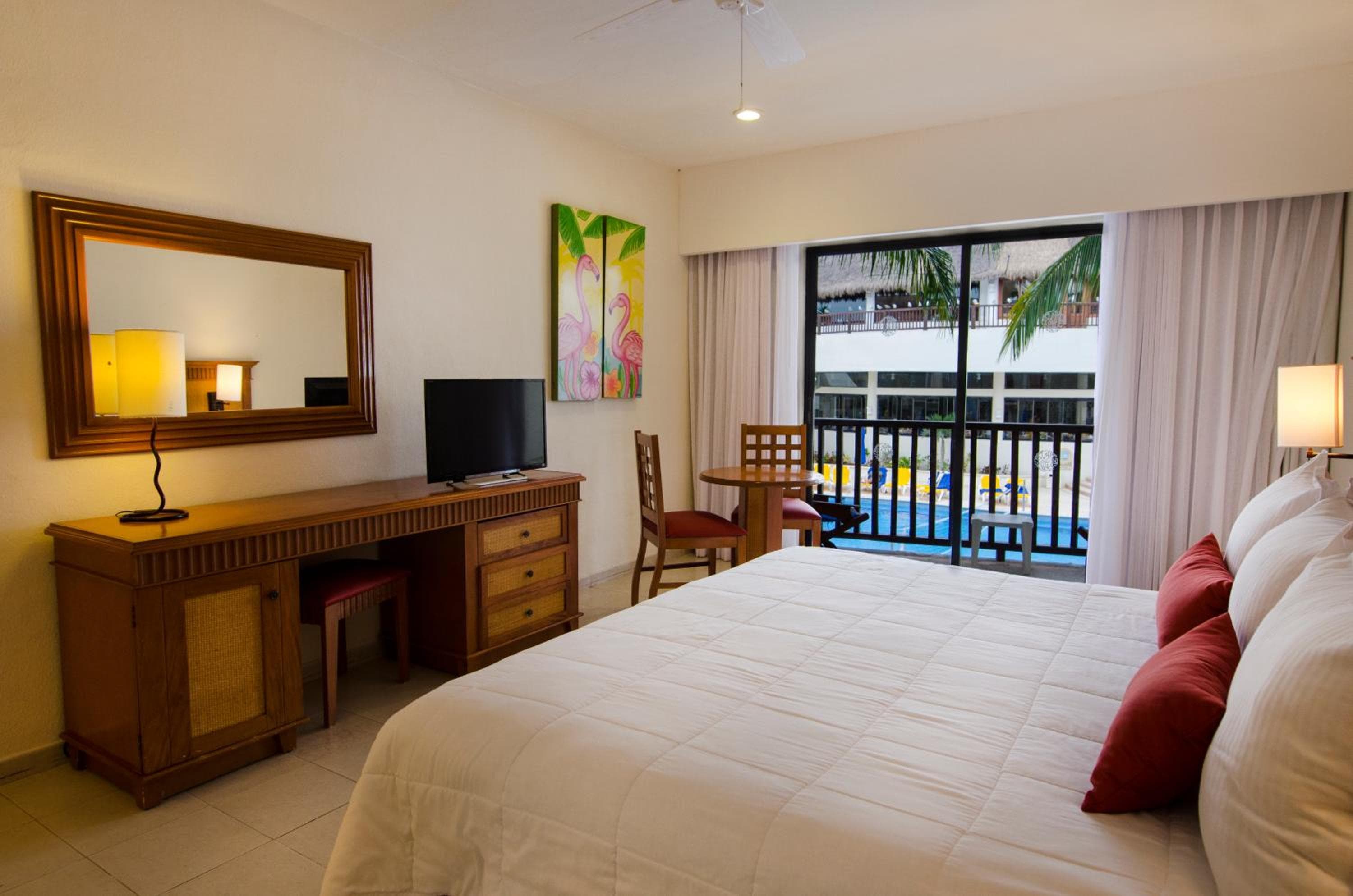 The Reef Coco Beach Resort & Spa- Optional All Inclusive — 30