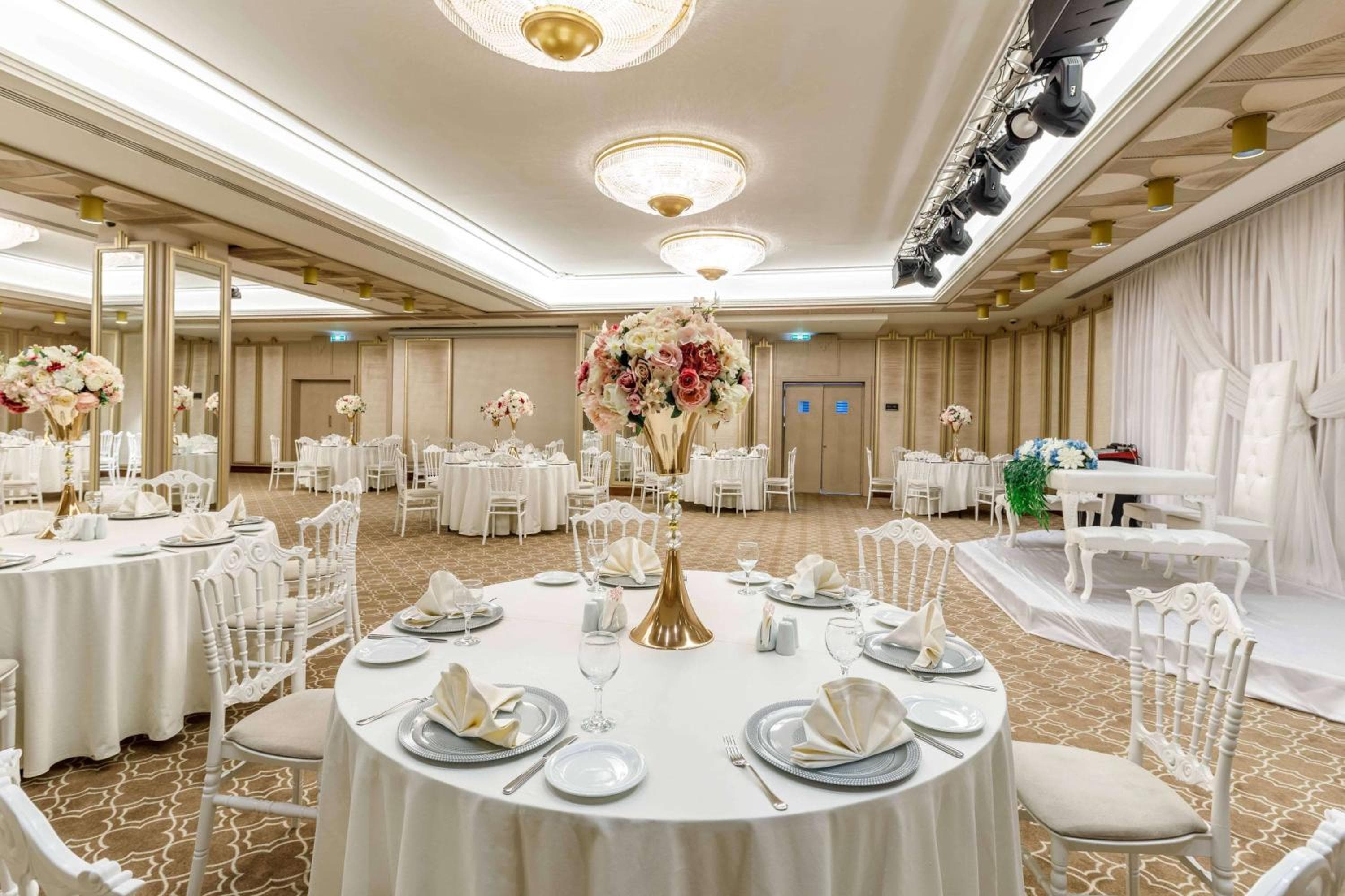 Ramada by Wyndham Istanbul Golden Horn — 29