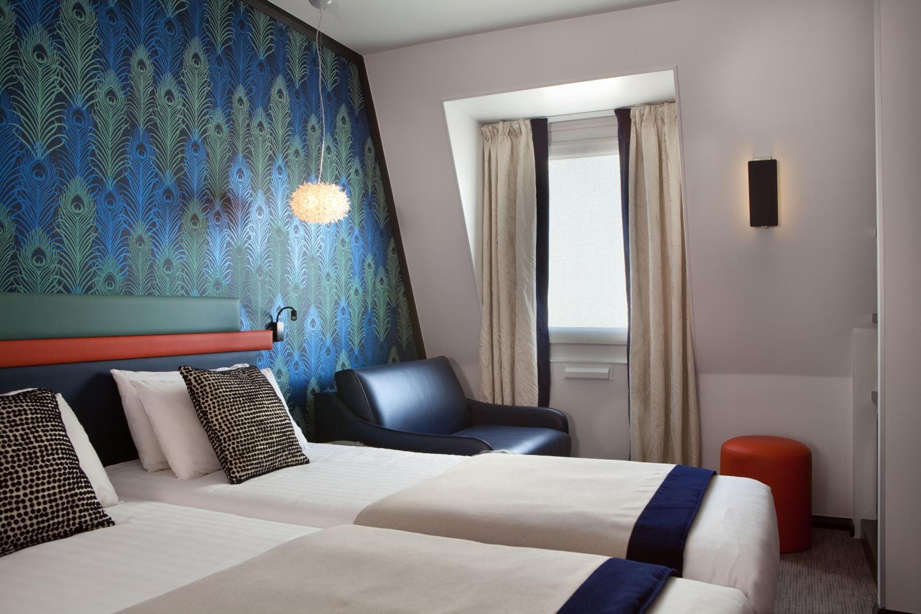 Hotel Yllen Eiffel — 7
