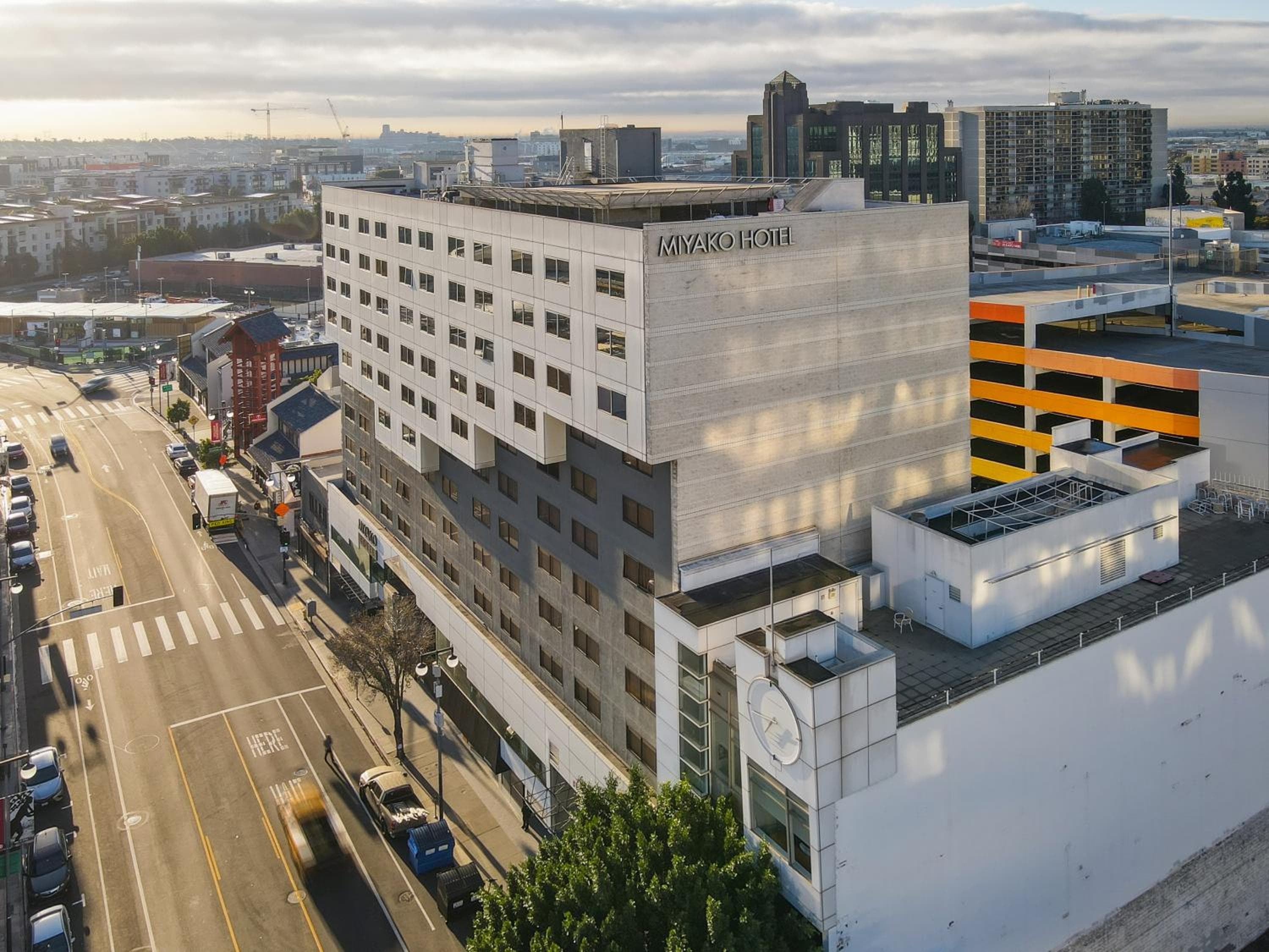Miyako Hotel Los Angeles — 3