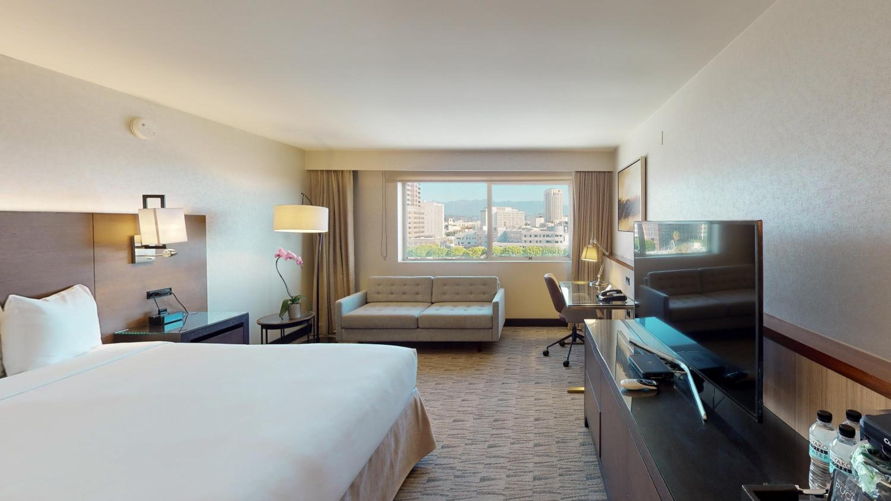 Miyako Hotel Los Angeles — 14