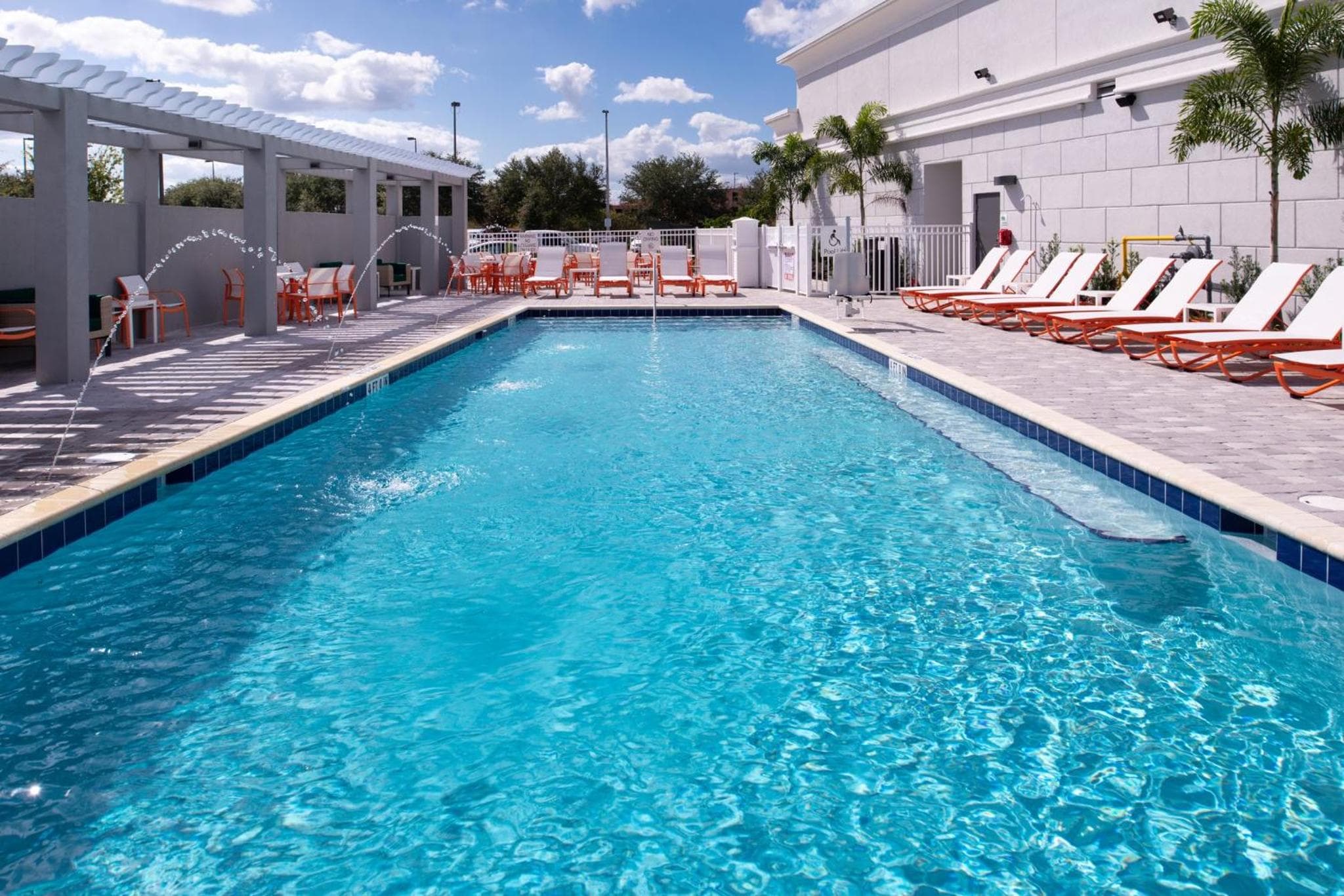 Holiday Inn & Suites Orlando - I-Drive - Theme Parks by IHG — 25