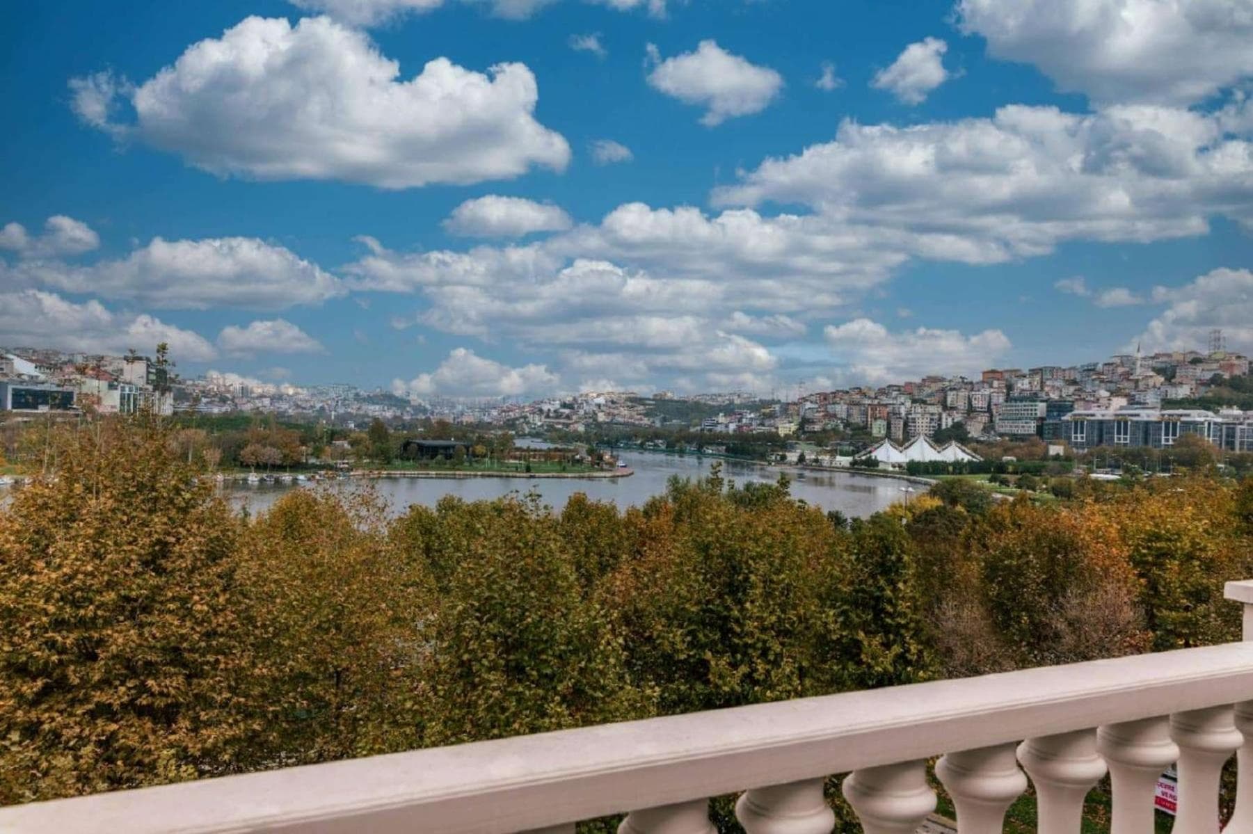 Ramada by Wyndham Istanbul Golden Horn — 2