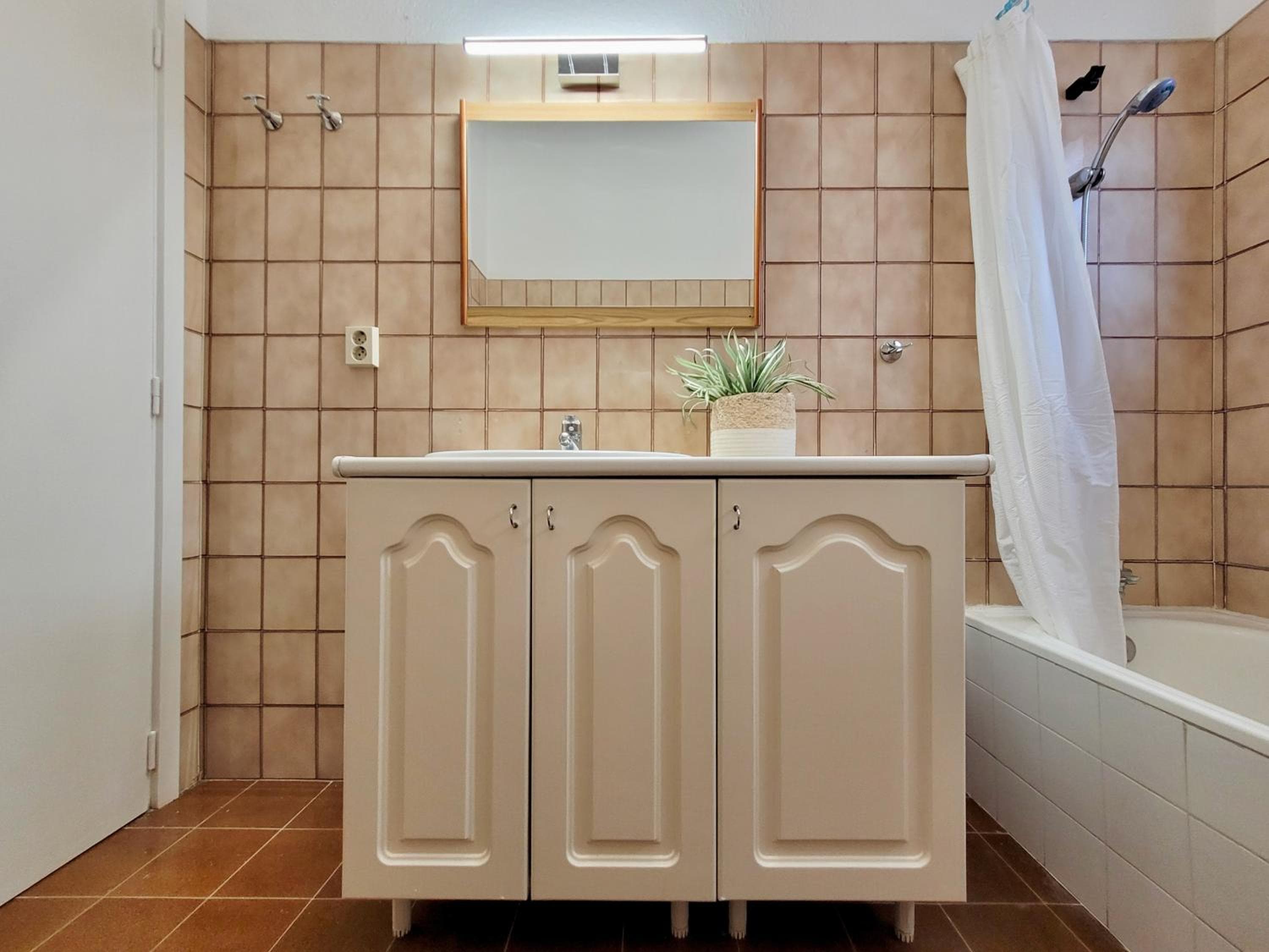Victoria Apartment — 3