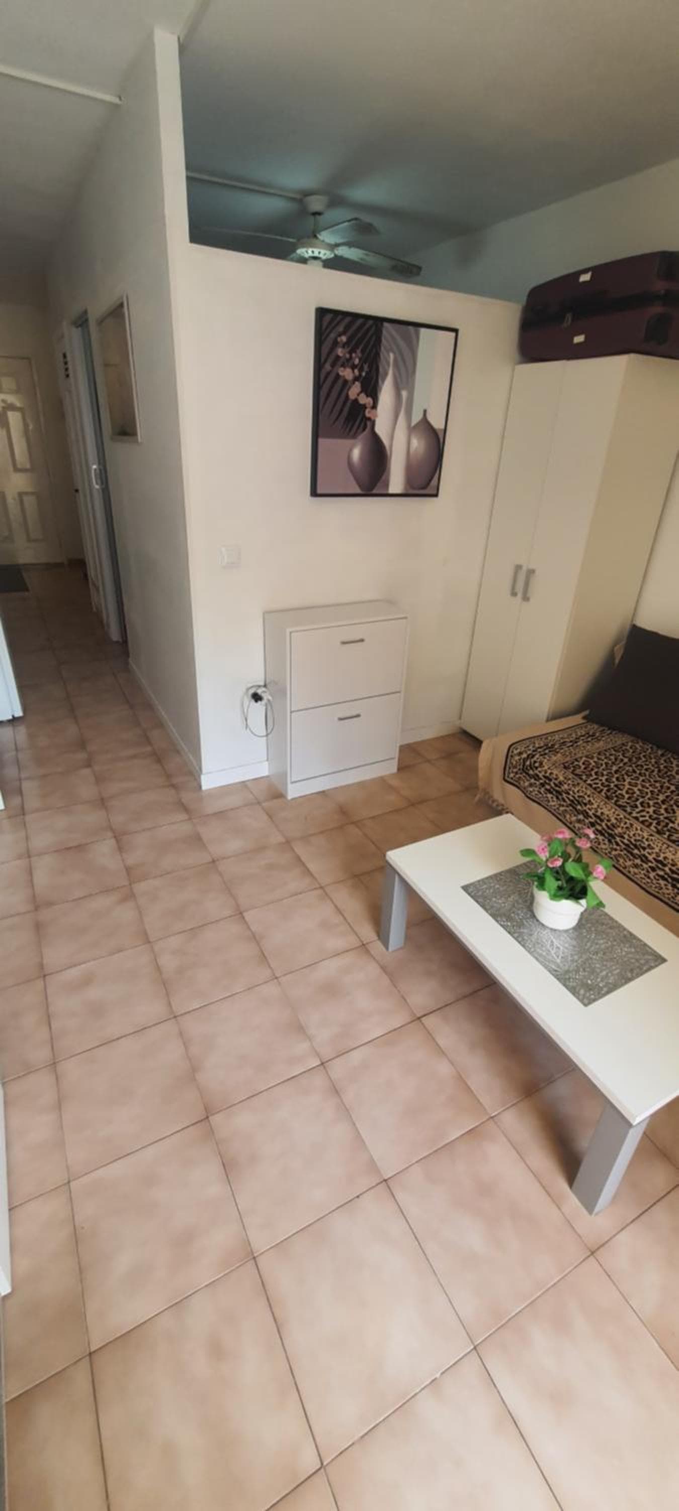 DORY HOUSE LOS CRISTIANOS — 4