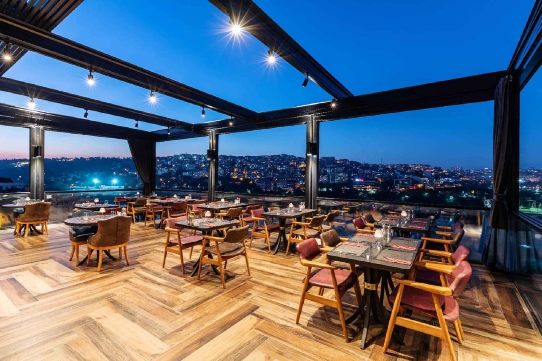 Ramada by Wyndham Istanbul Golden Horn — 12
