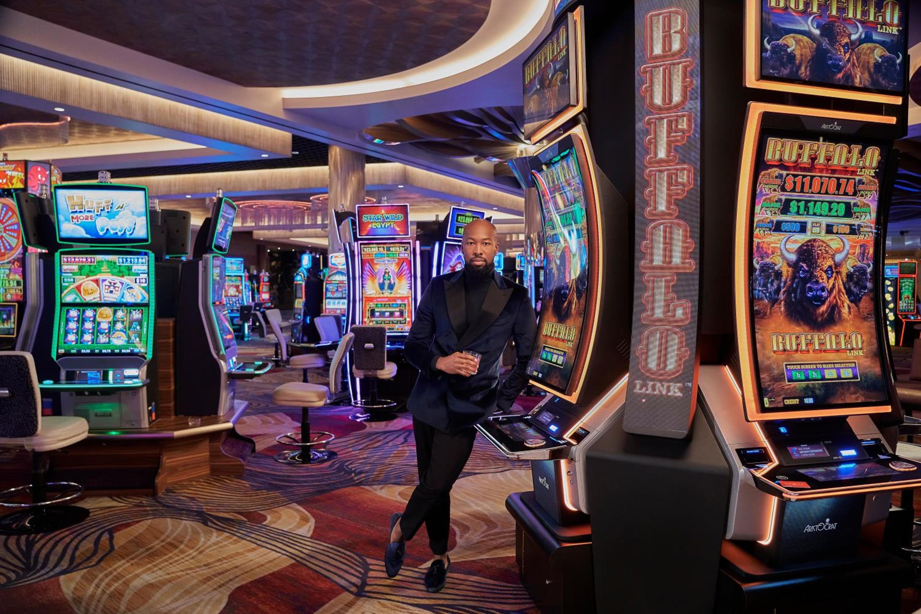 SAHARA Las Vegas — 21