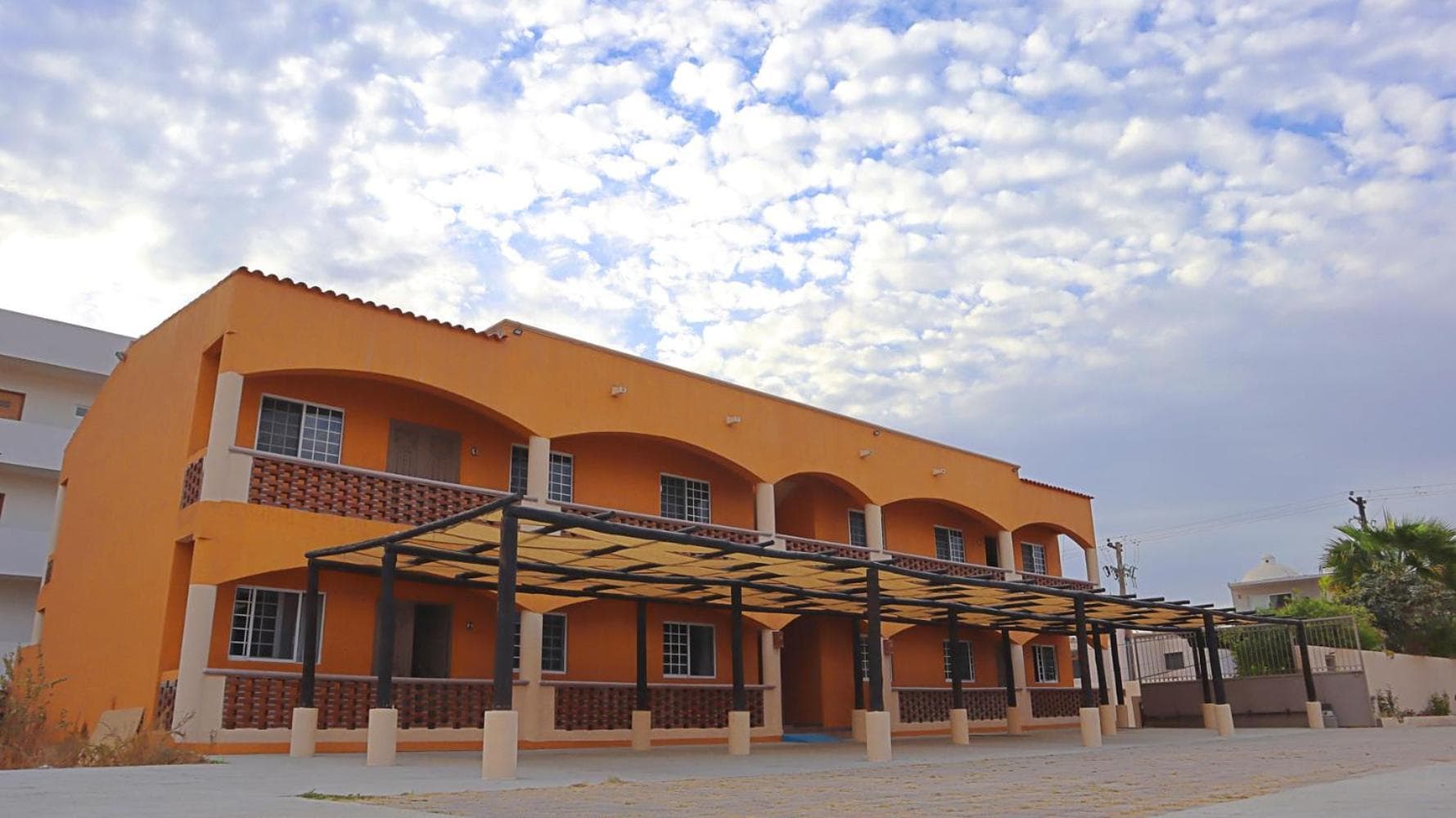 Hacienda Bella — 1