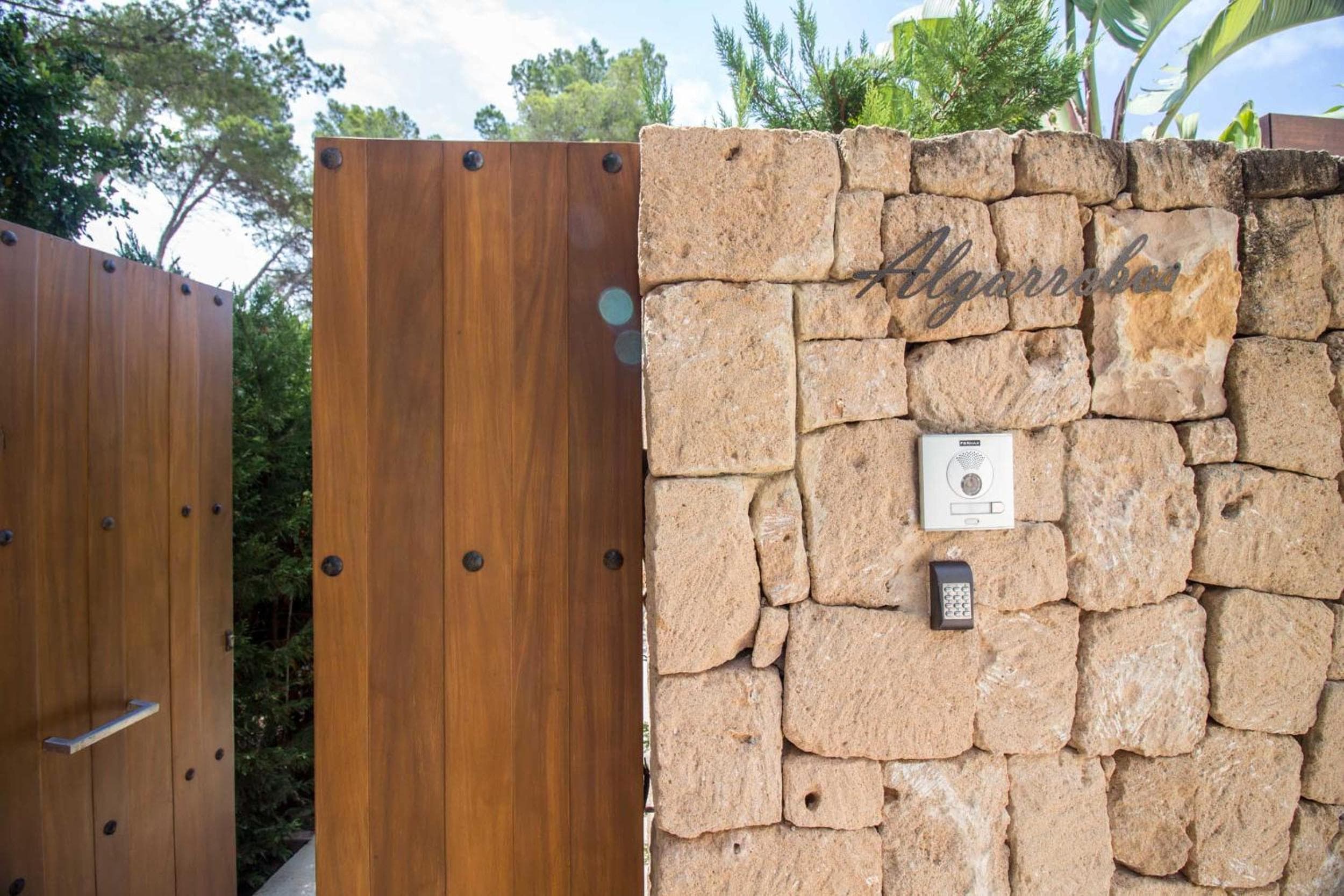 Villa Algarrobos — 2