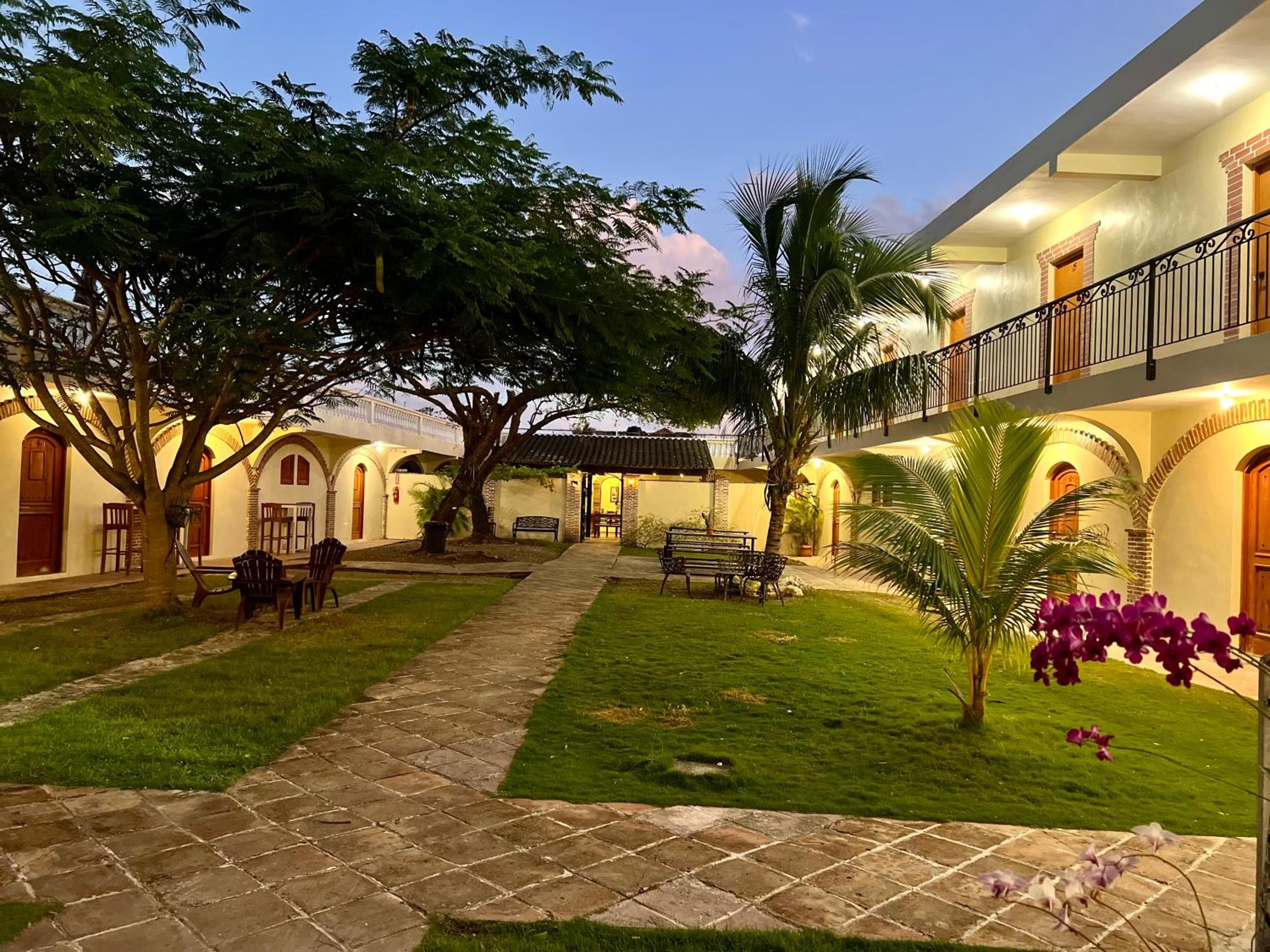 Hotel Yamilí — 4