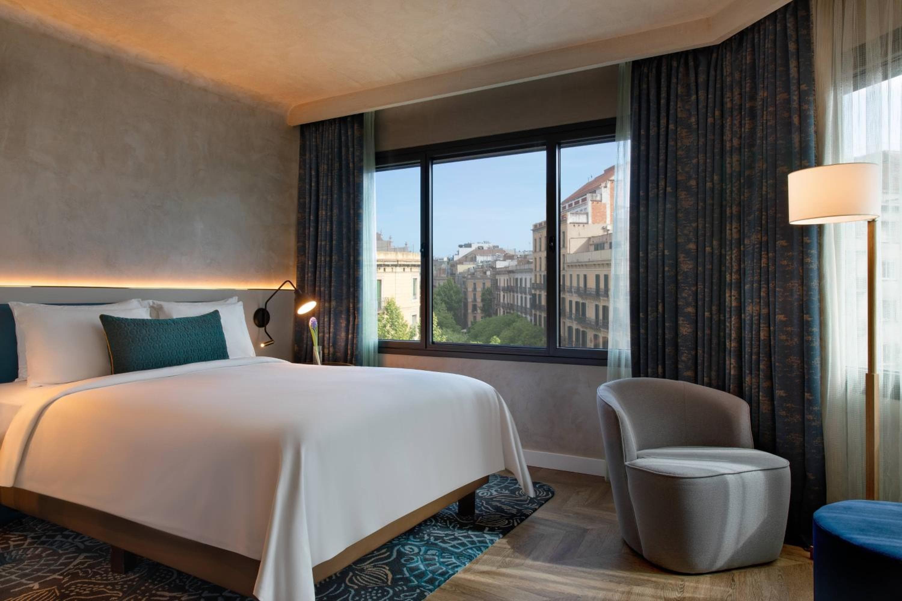 Renaissance Barcelona Hotel — 19