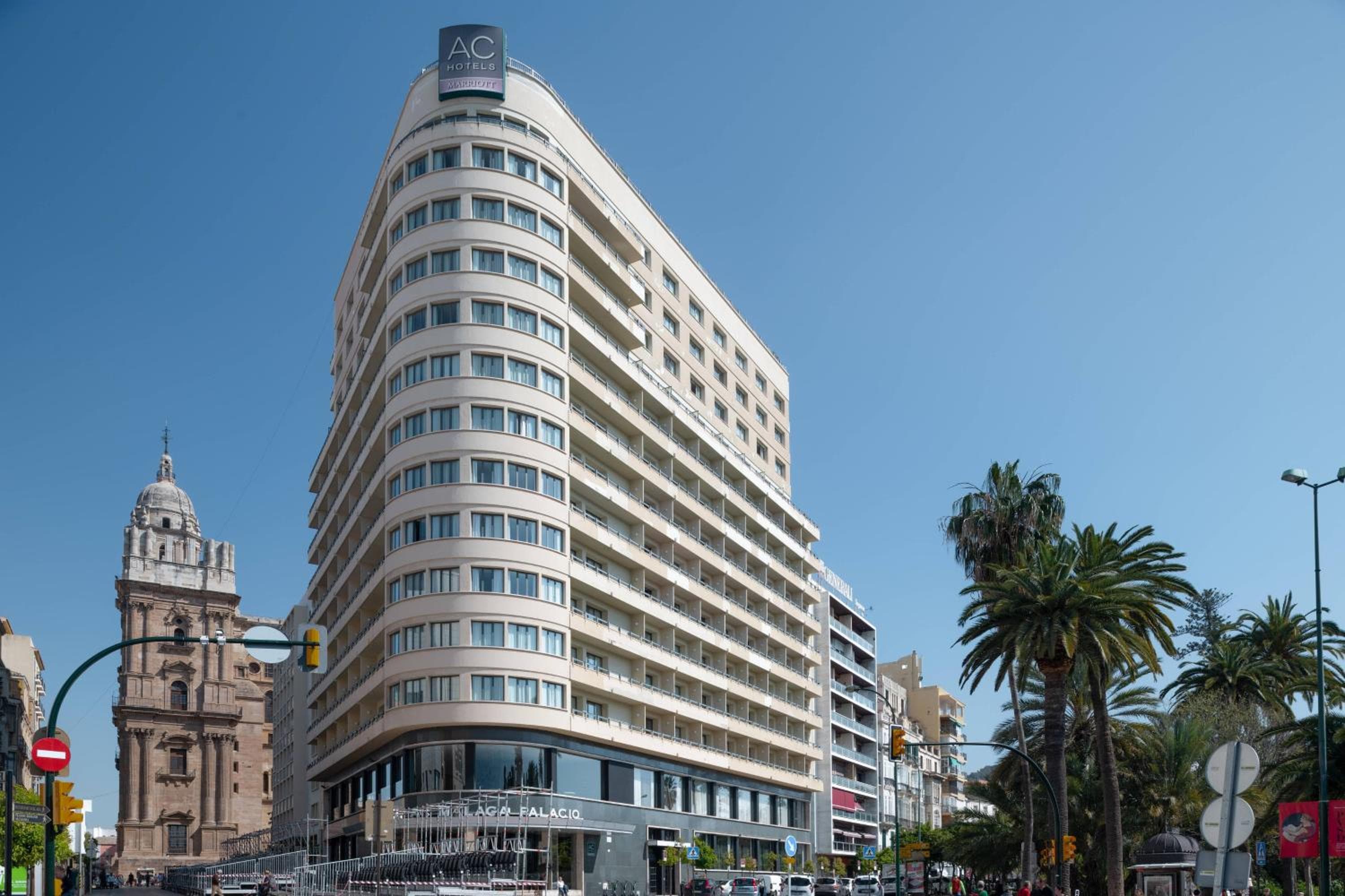 AC Hotel Málaga Palacio by Marriott — 5