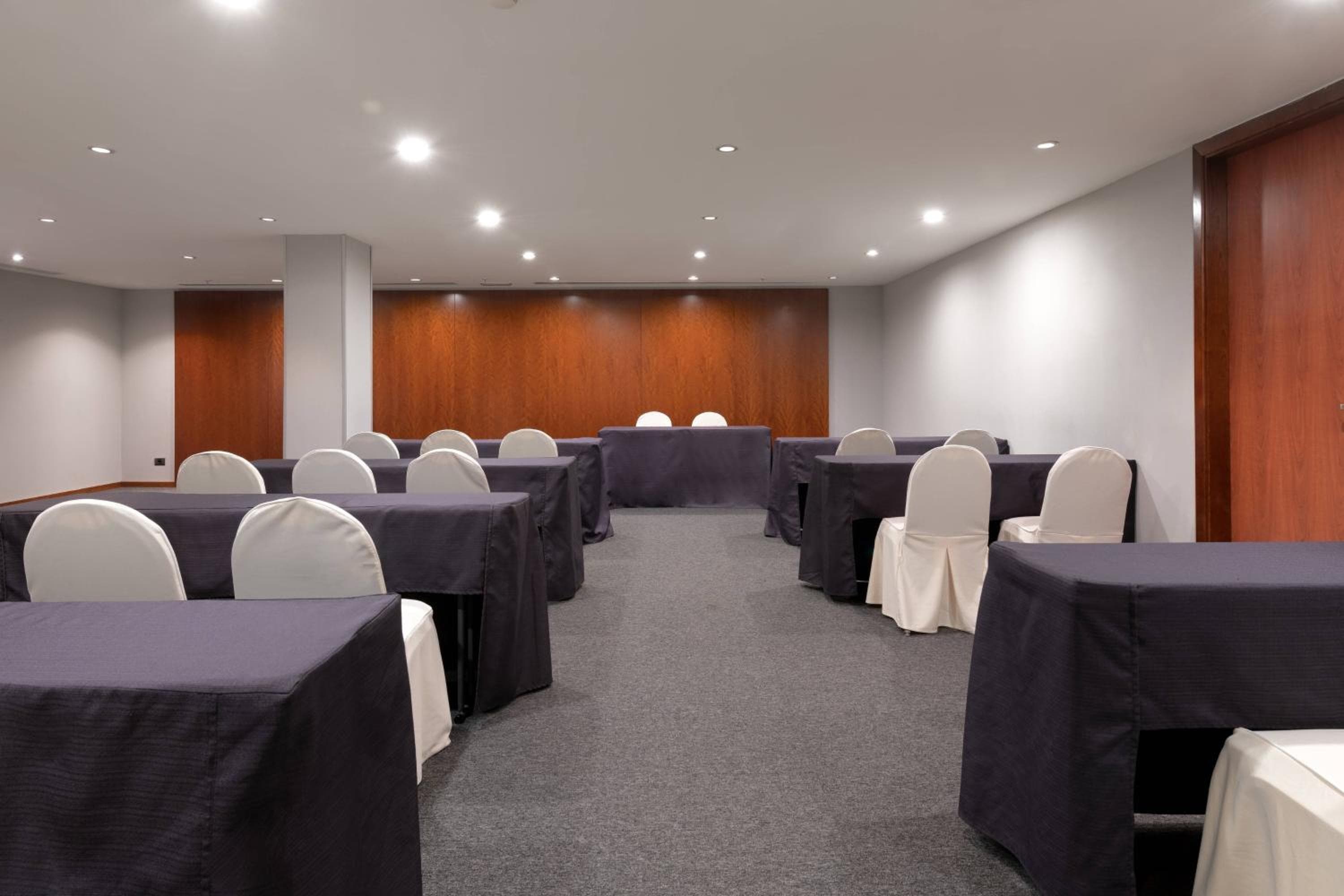 AC Hotel Málaga Palacio by Marriott — 30