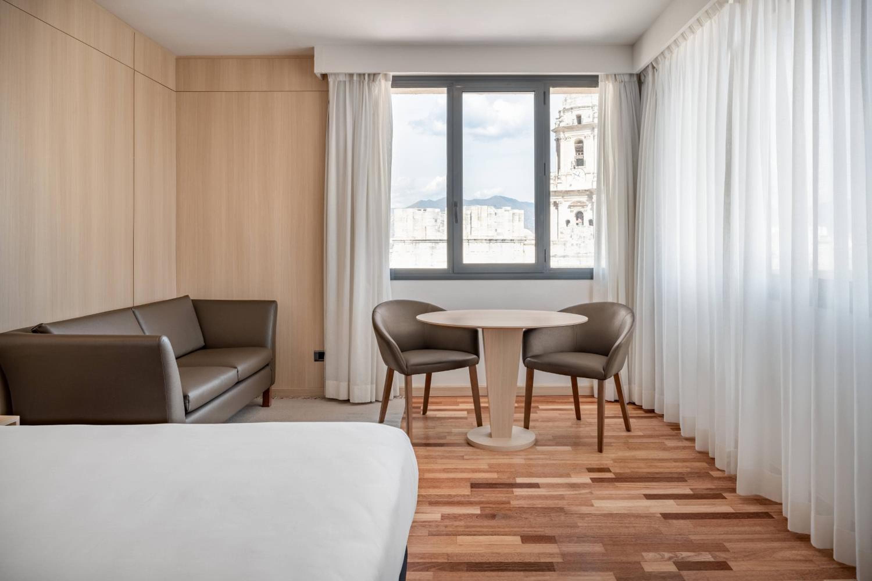 AC Hotel Málaga Palacio by Marriott — 5