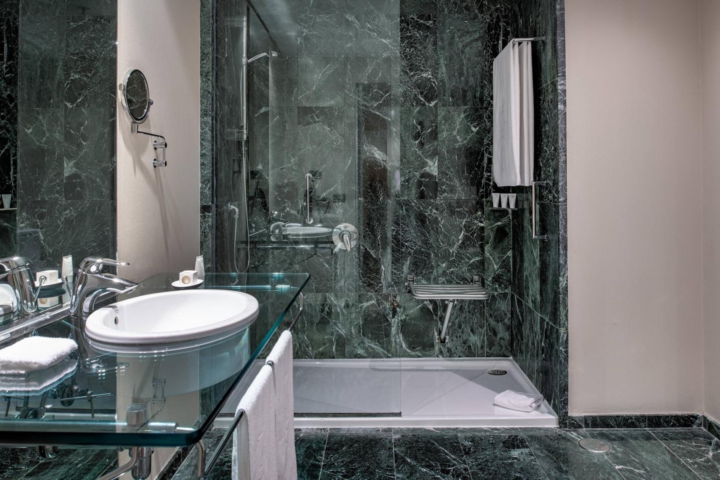 AC Hotel Málaga Palacio by Marriott — 17