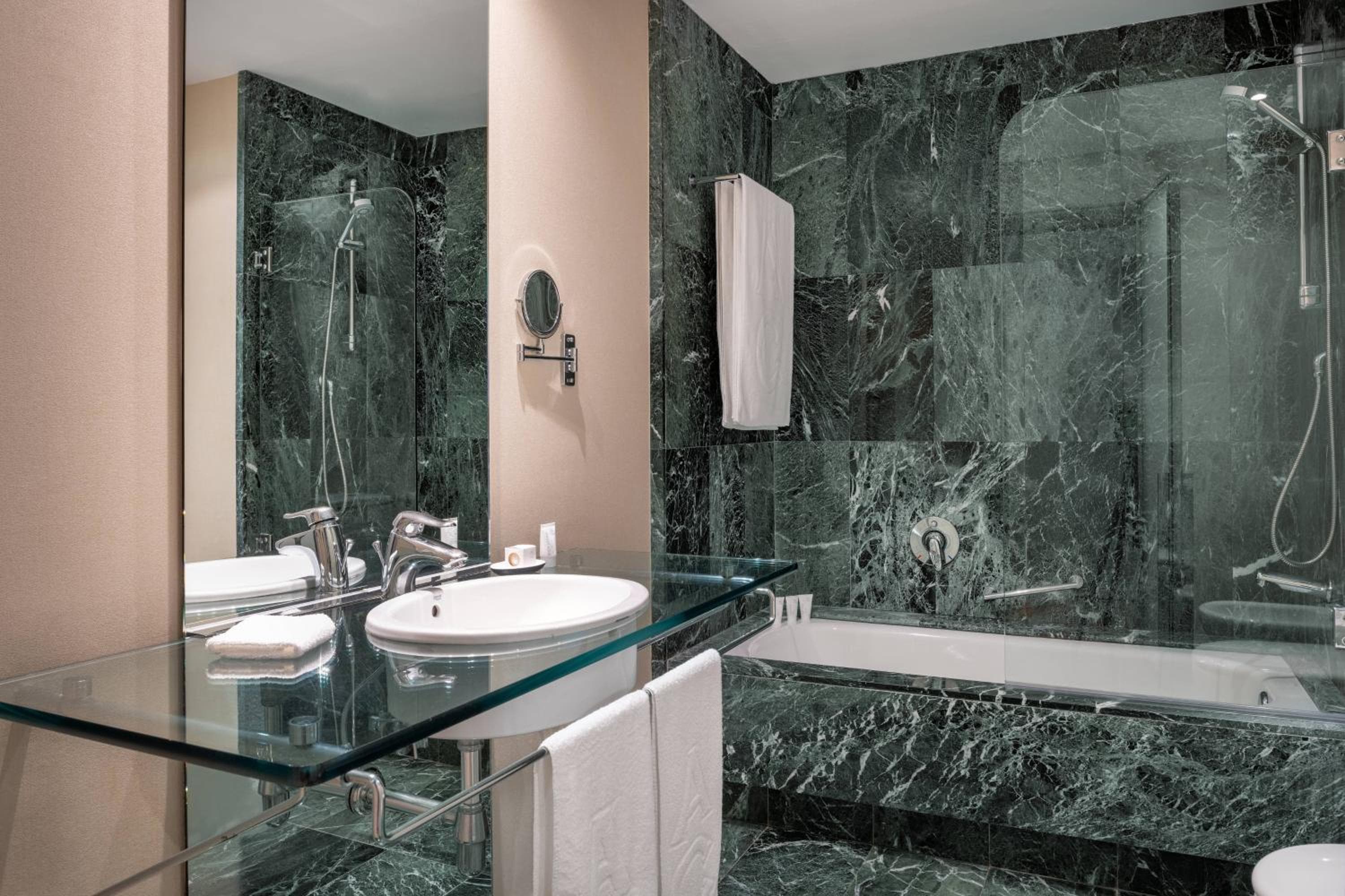 AC Hotel Málaga Palacio by Marriott — 27