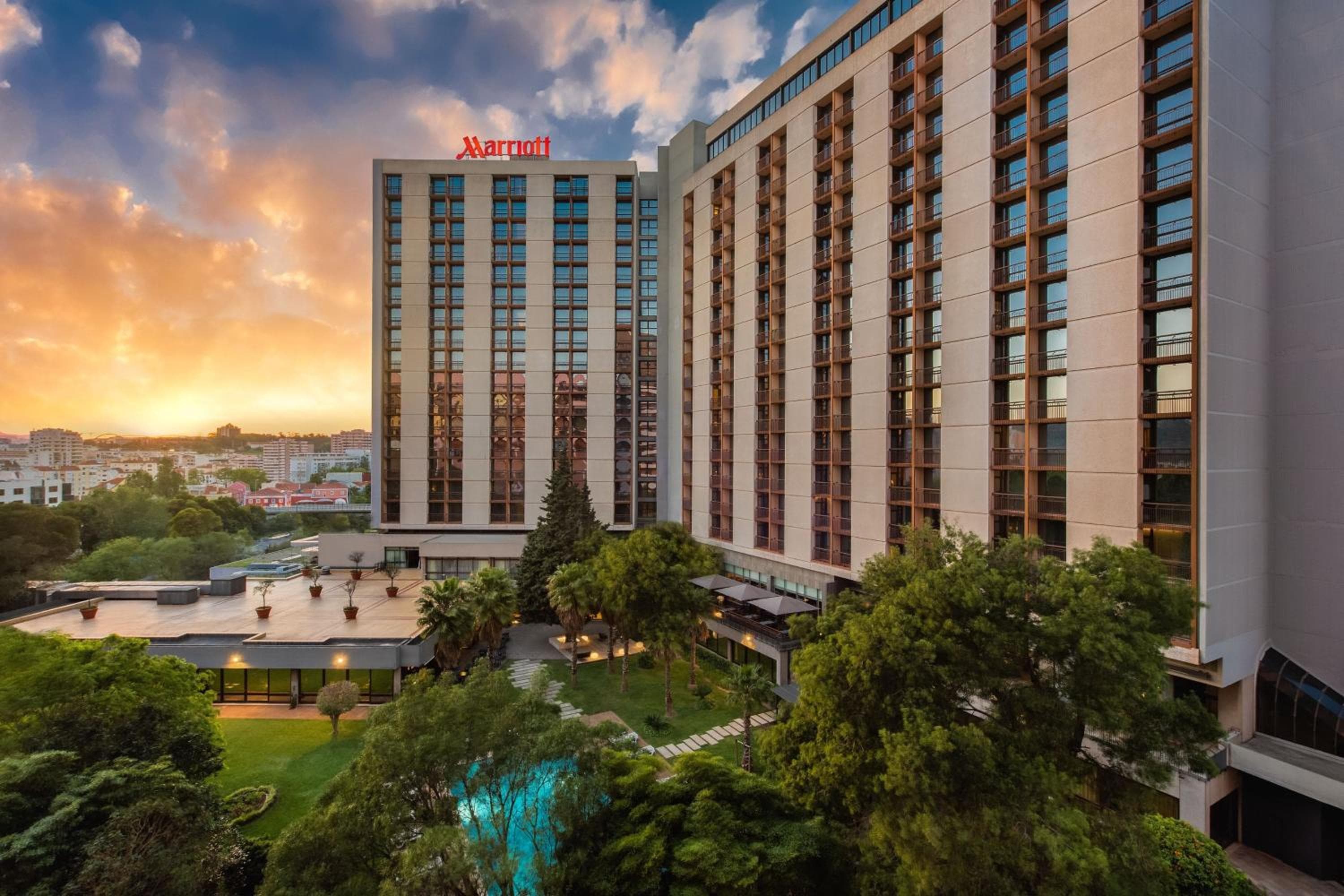Lisbon Marriott Hotel — 1
