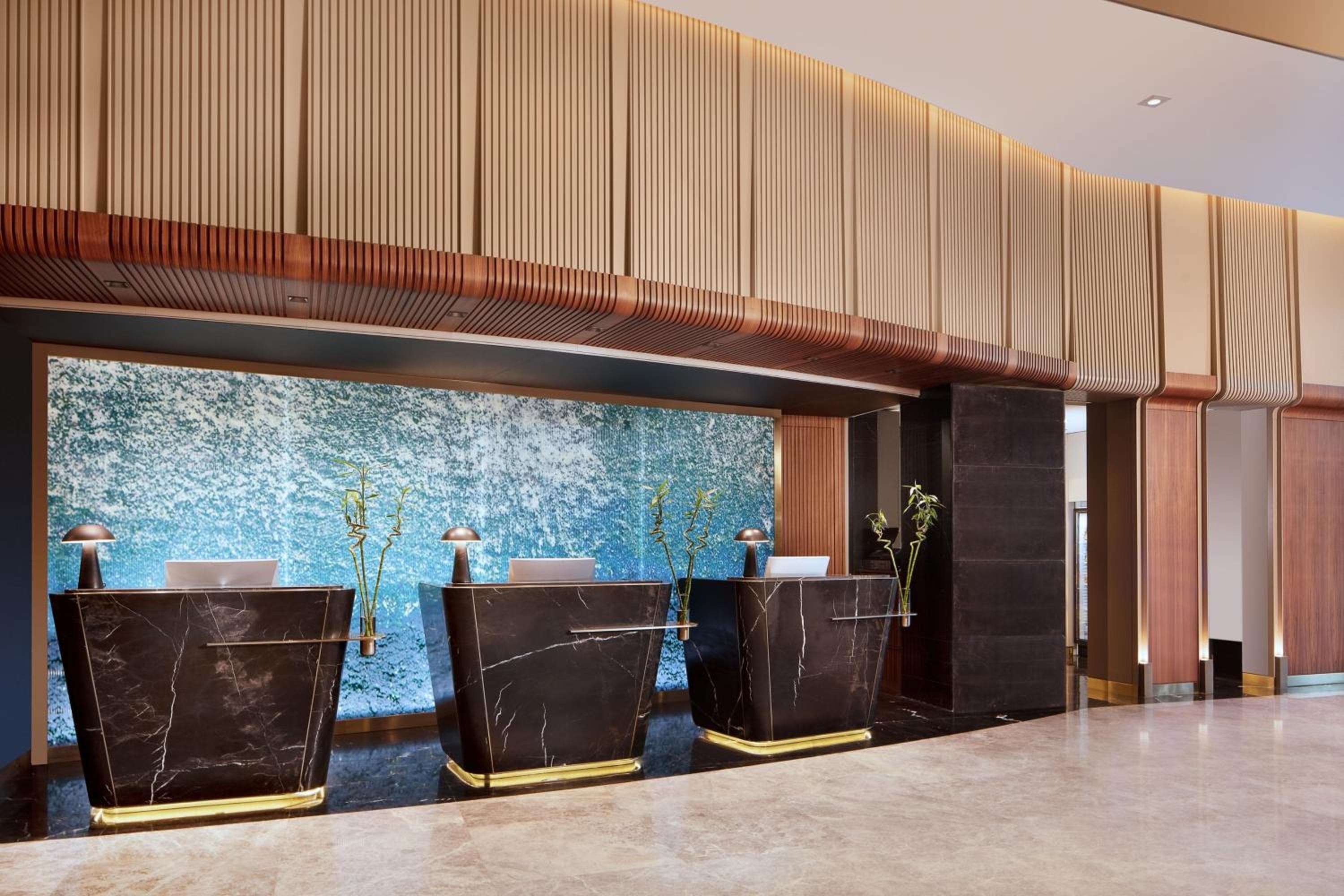 Delta Hotels by Marriott Istanbul Levent — 2