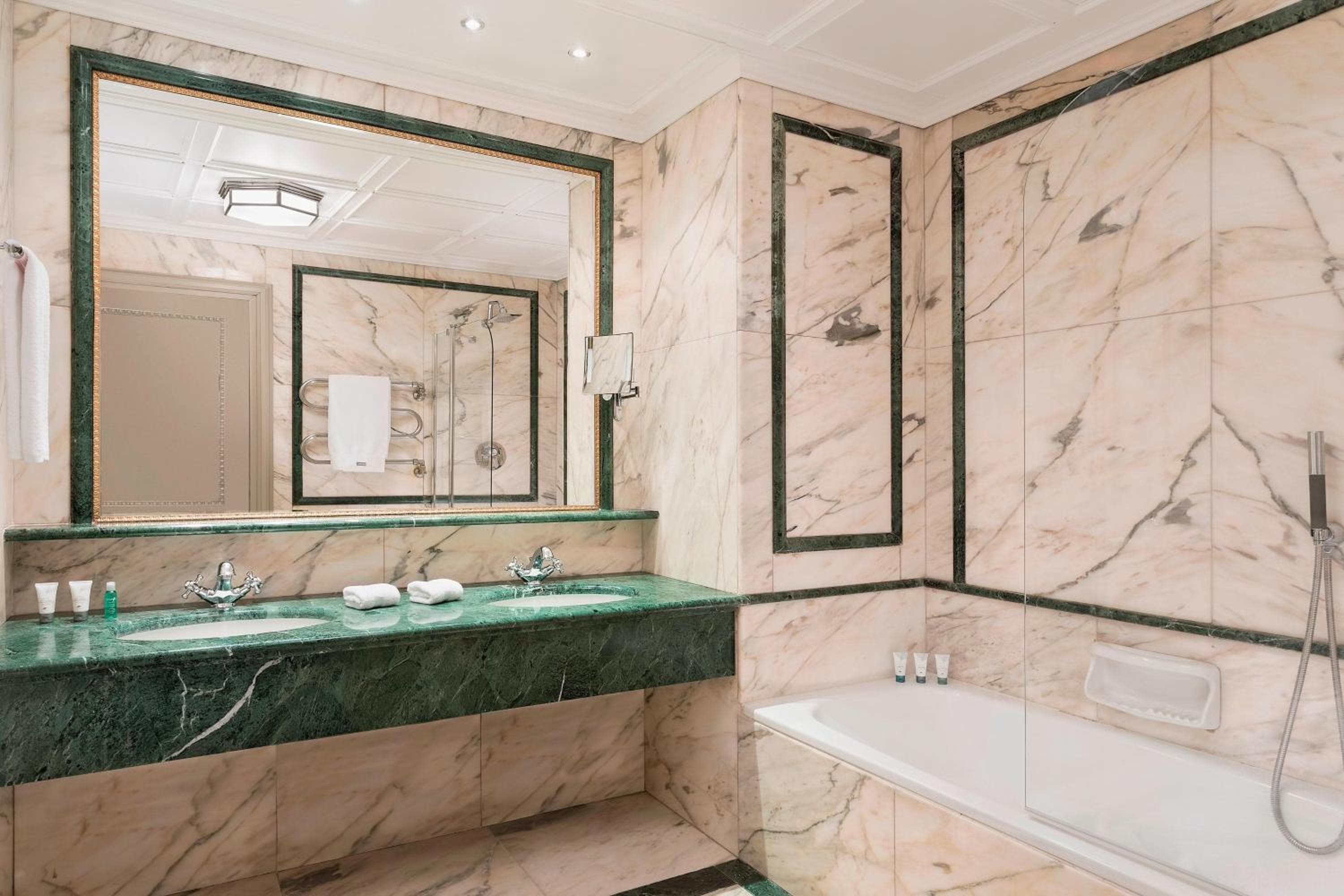 Das Westin Palace, Mailand — 30