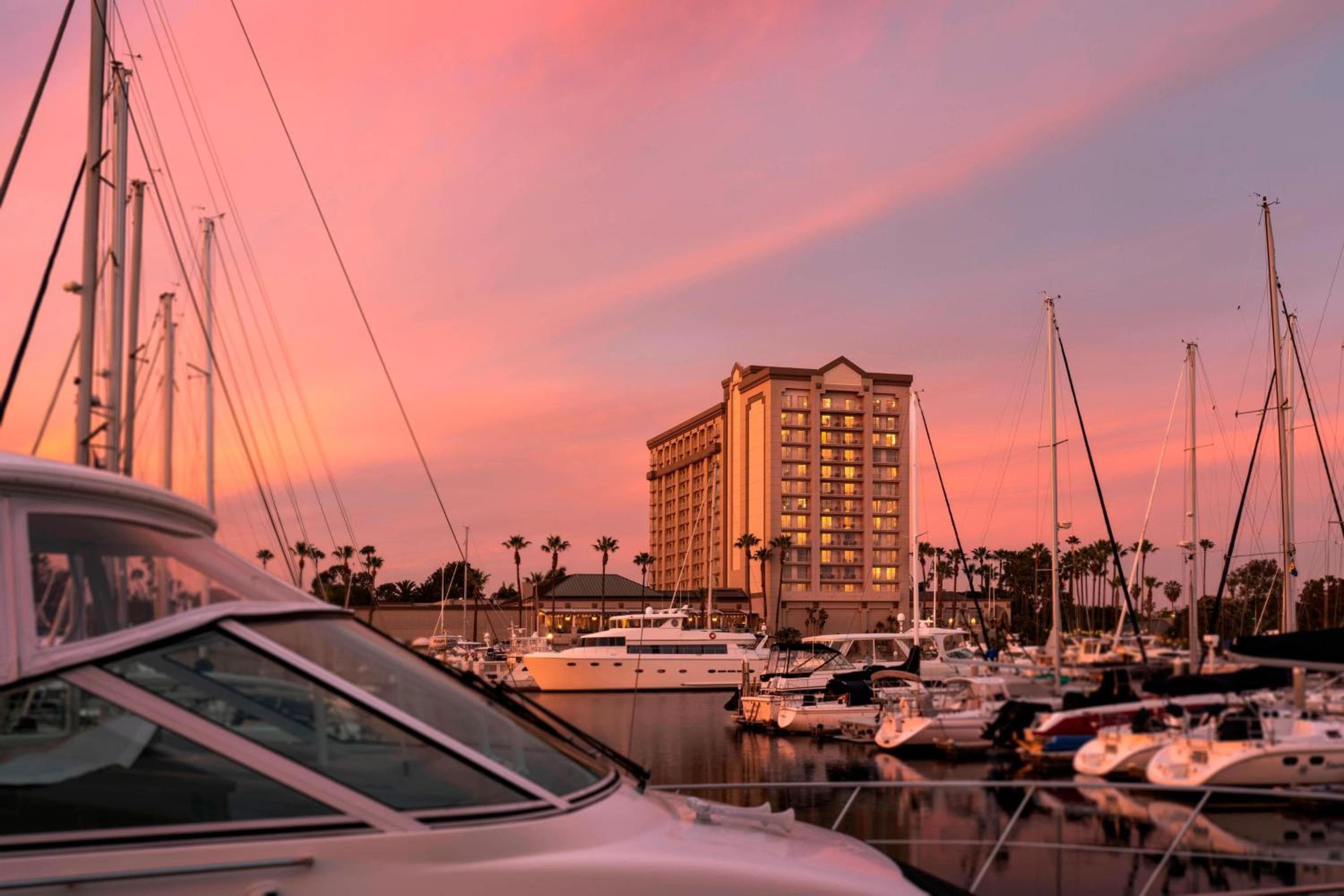 Il Ritz-Carlton, Marina del Rey — 1