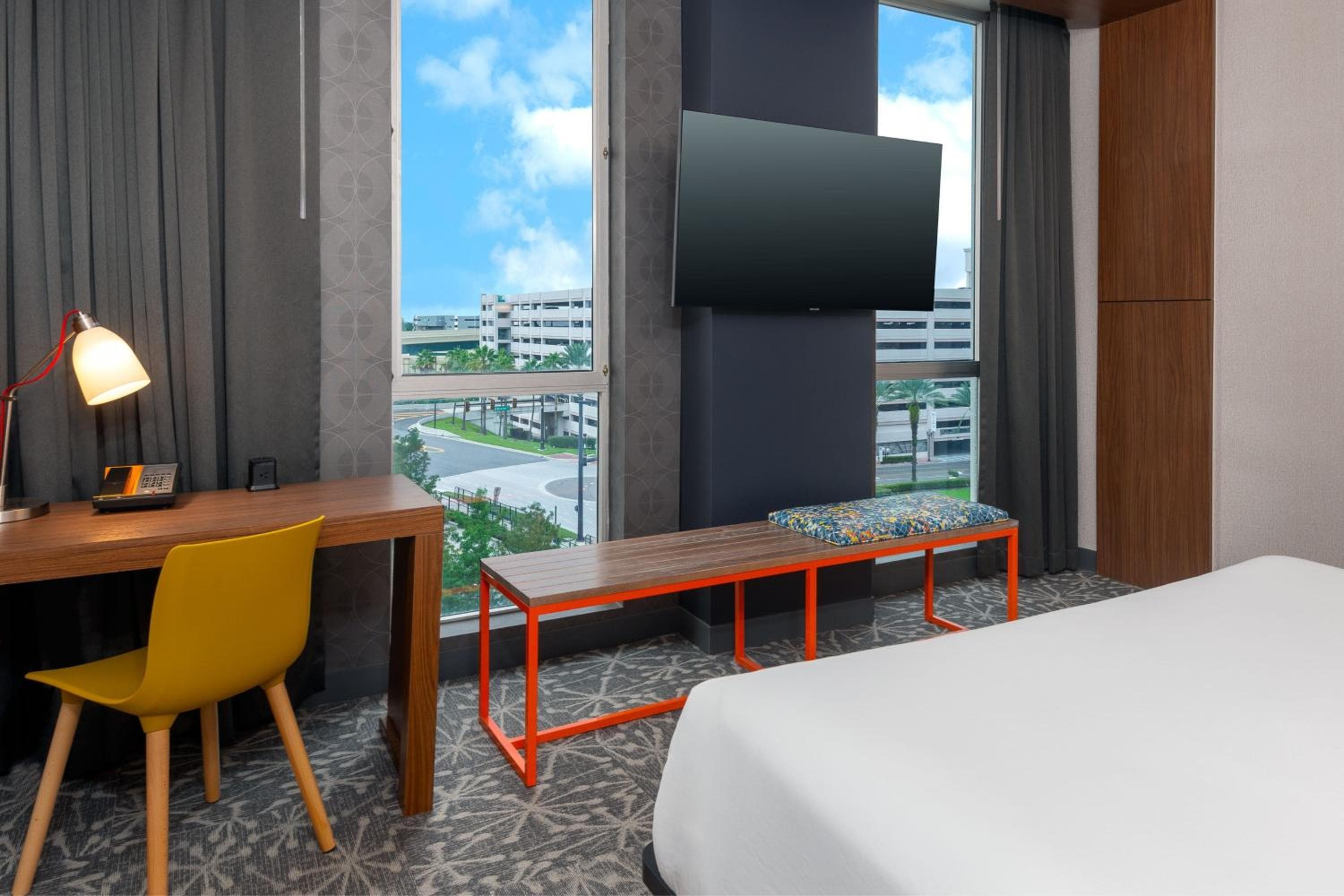 Aloft by Marriott Orlando Downtown — 13