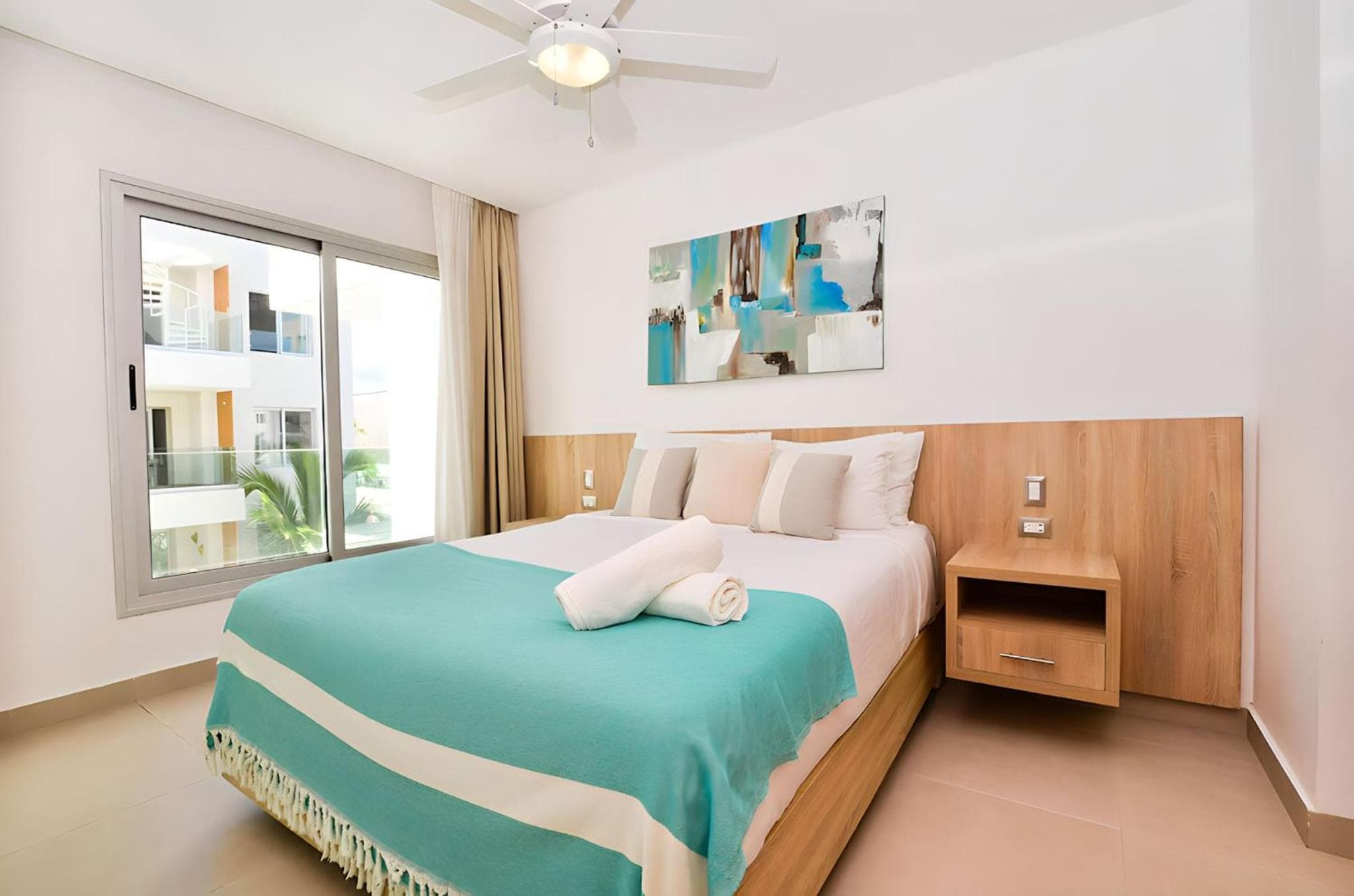 Beach Garden I F3 Luxury Condo — 20