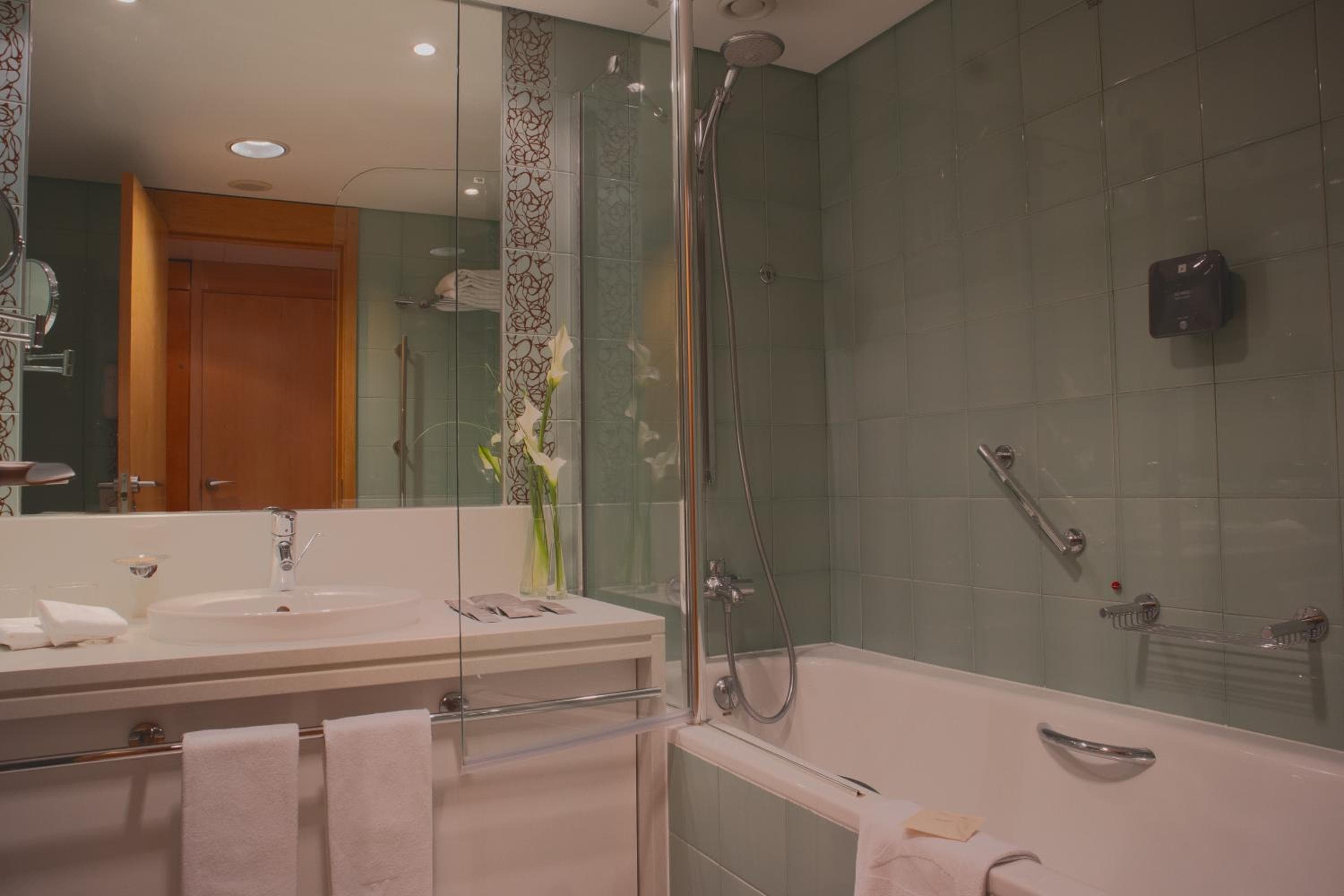 SANA Malhoa Hotel — 10