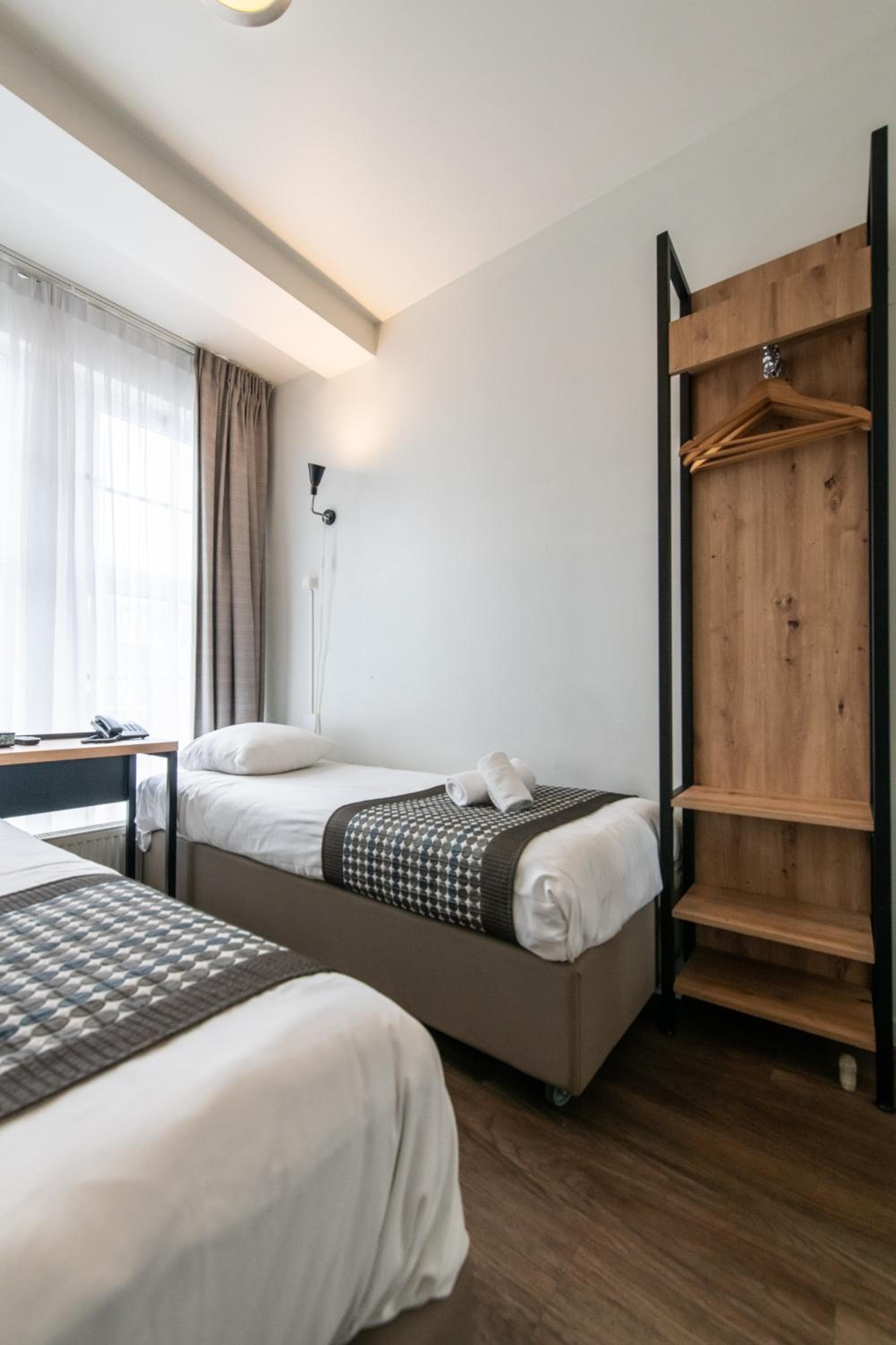 Acostar Hotel — 9
