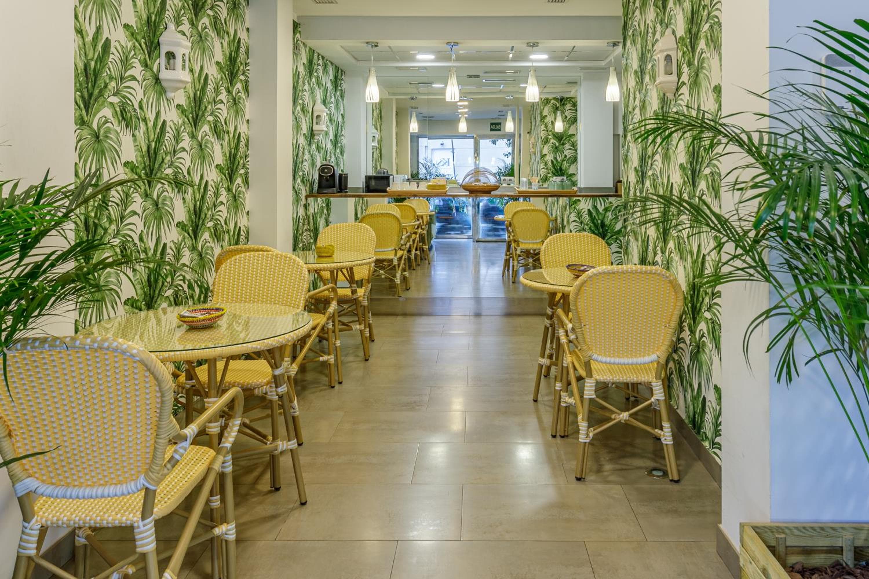 H-A Hotel Trebol — 29