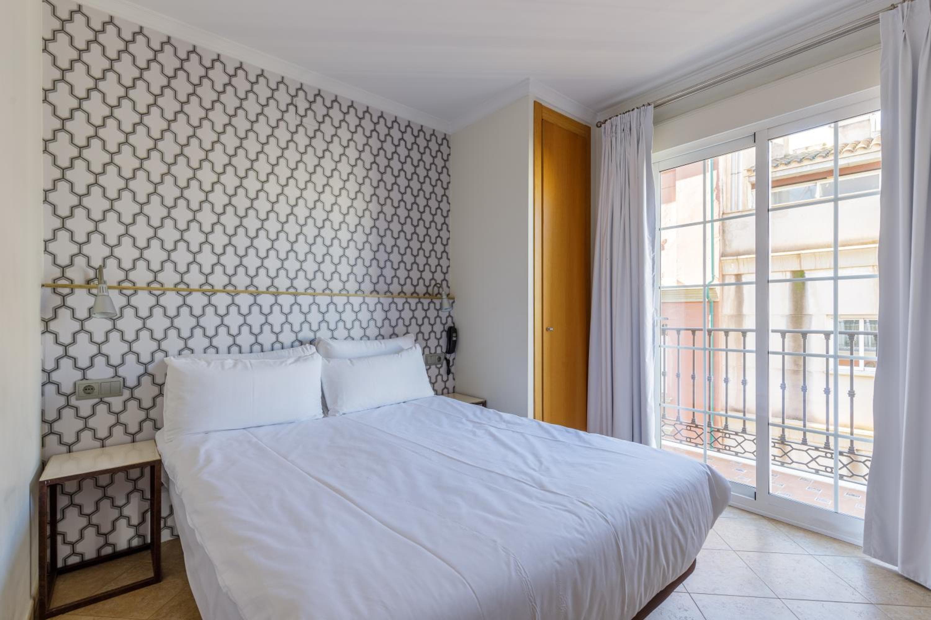 H-A Hotel Trebol — 4