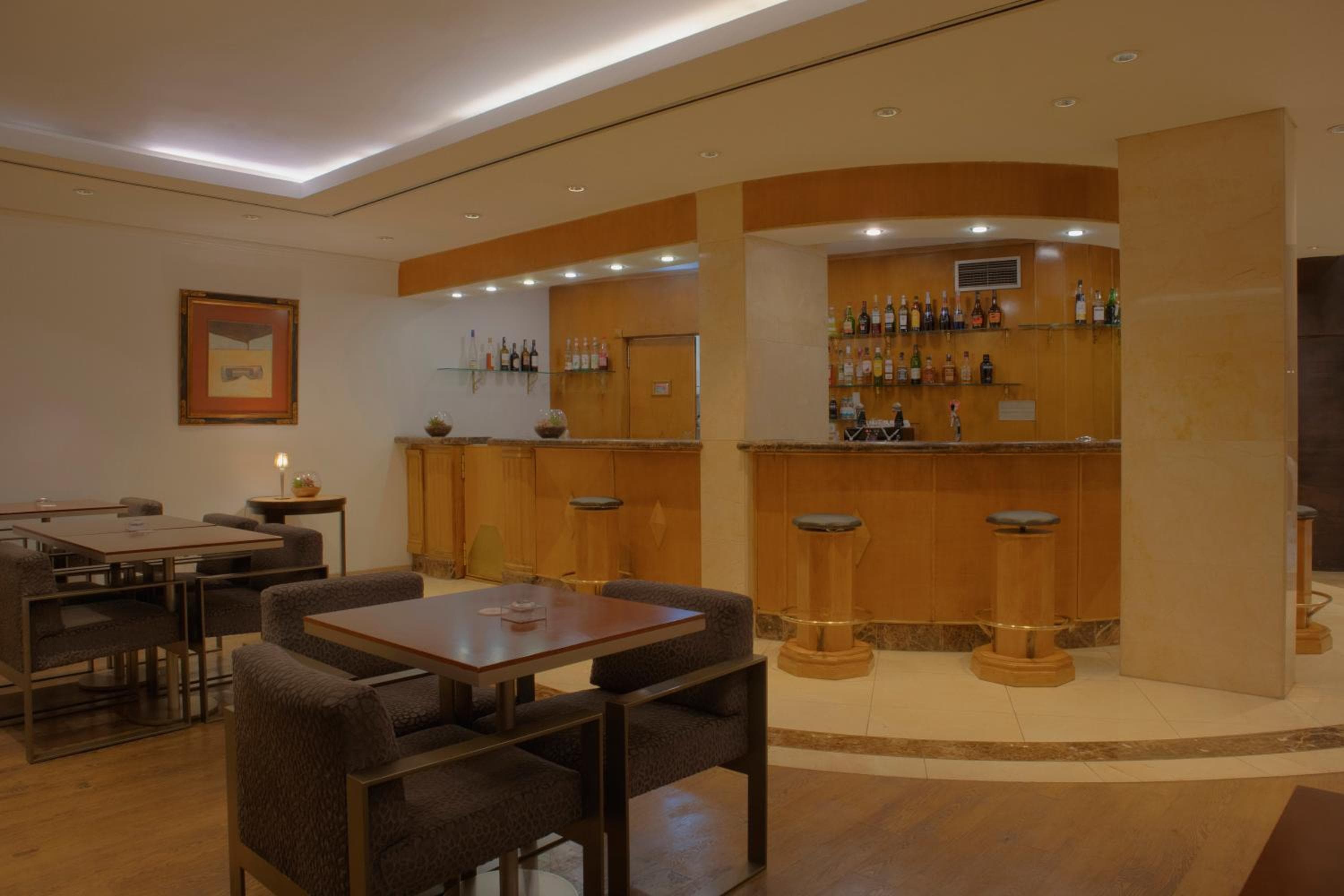SANA Reno Hotel — 24