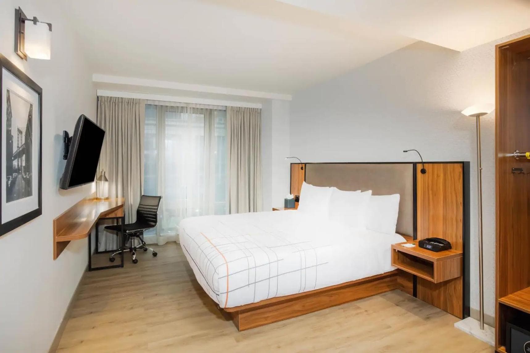 La Quinta by Wyndham Time Square South — 30