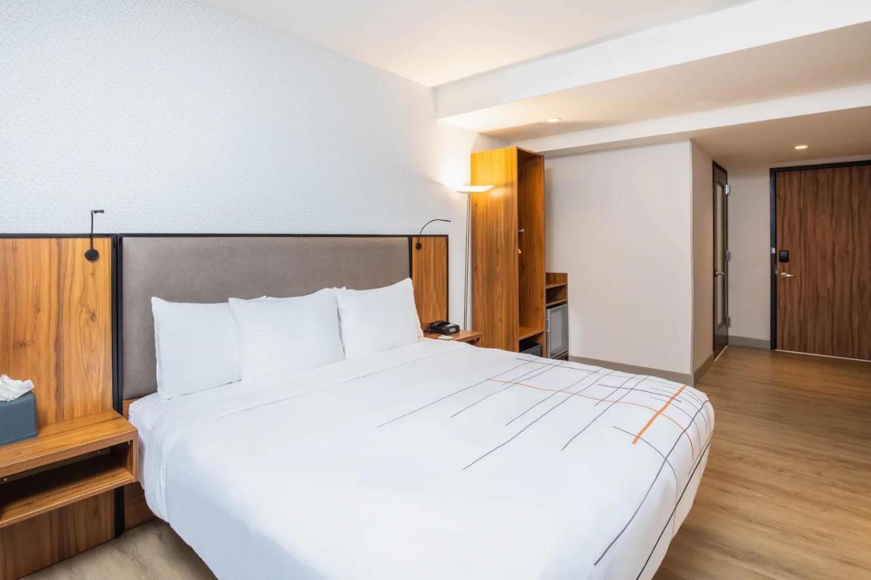 La Quinta by Wyndham Time Square South — 24