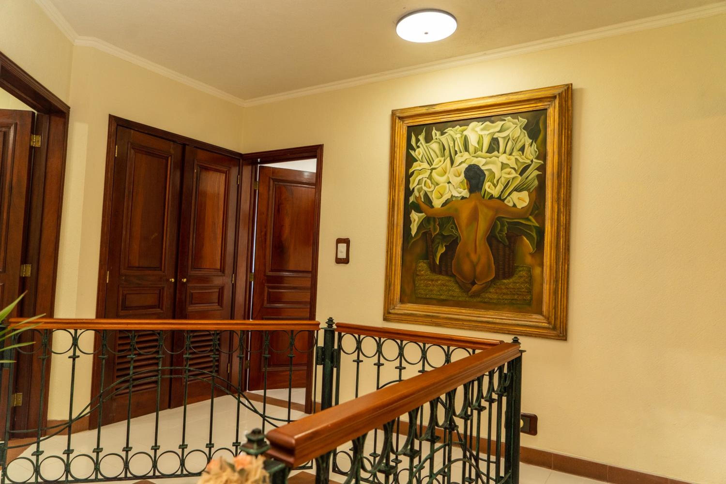 Magnifica Villa Palmeras luxurious 4 Br 6 Bds 4 Ba private pool lagoon front super fast Wifi — 13