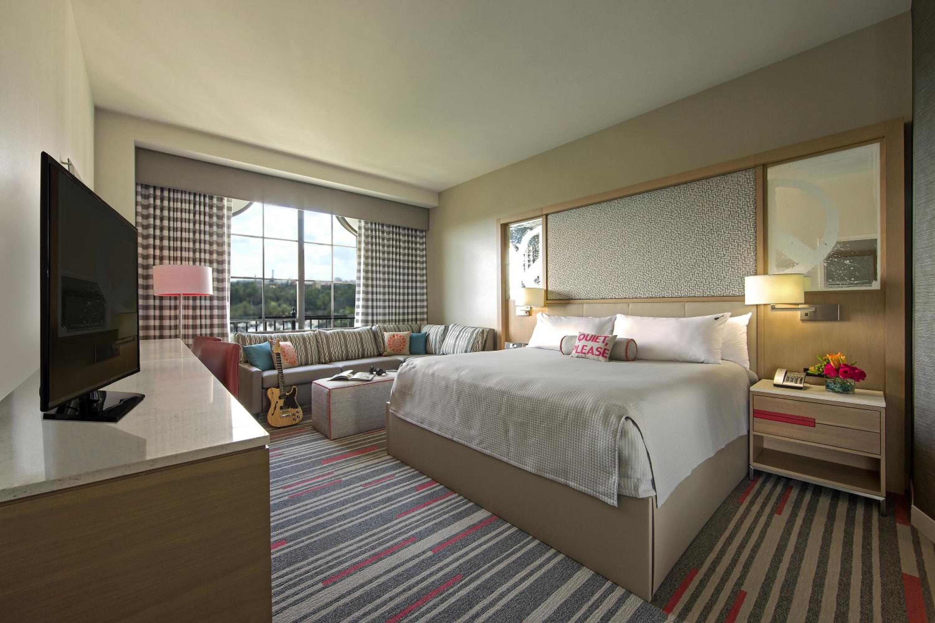 Universal's Hard Rock Hotel® — 3