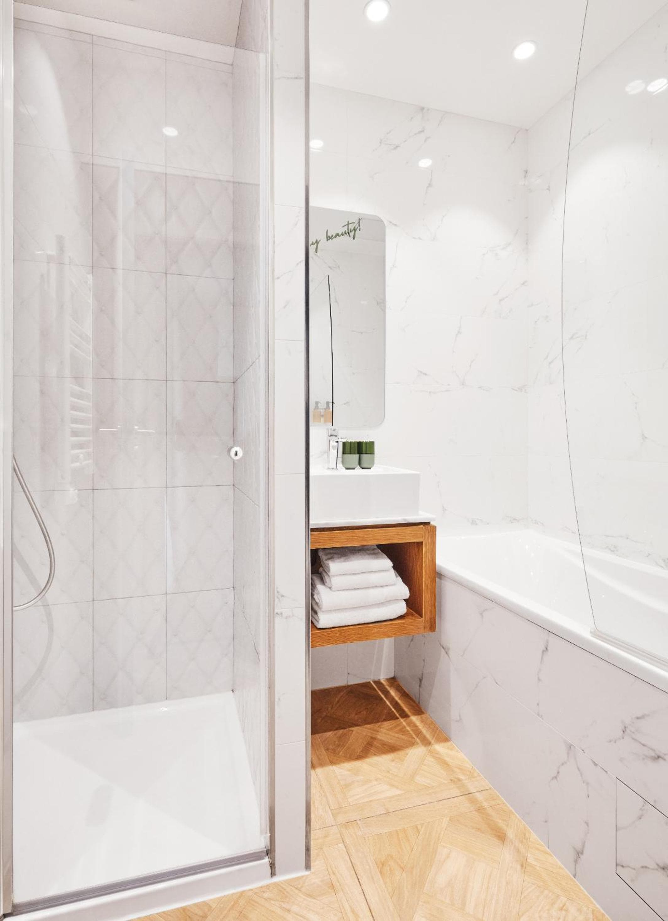 Hotel Petit Lafayette — 28