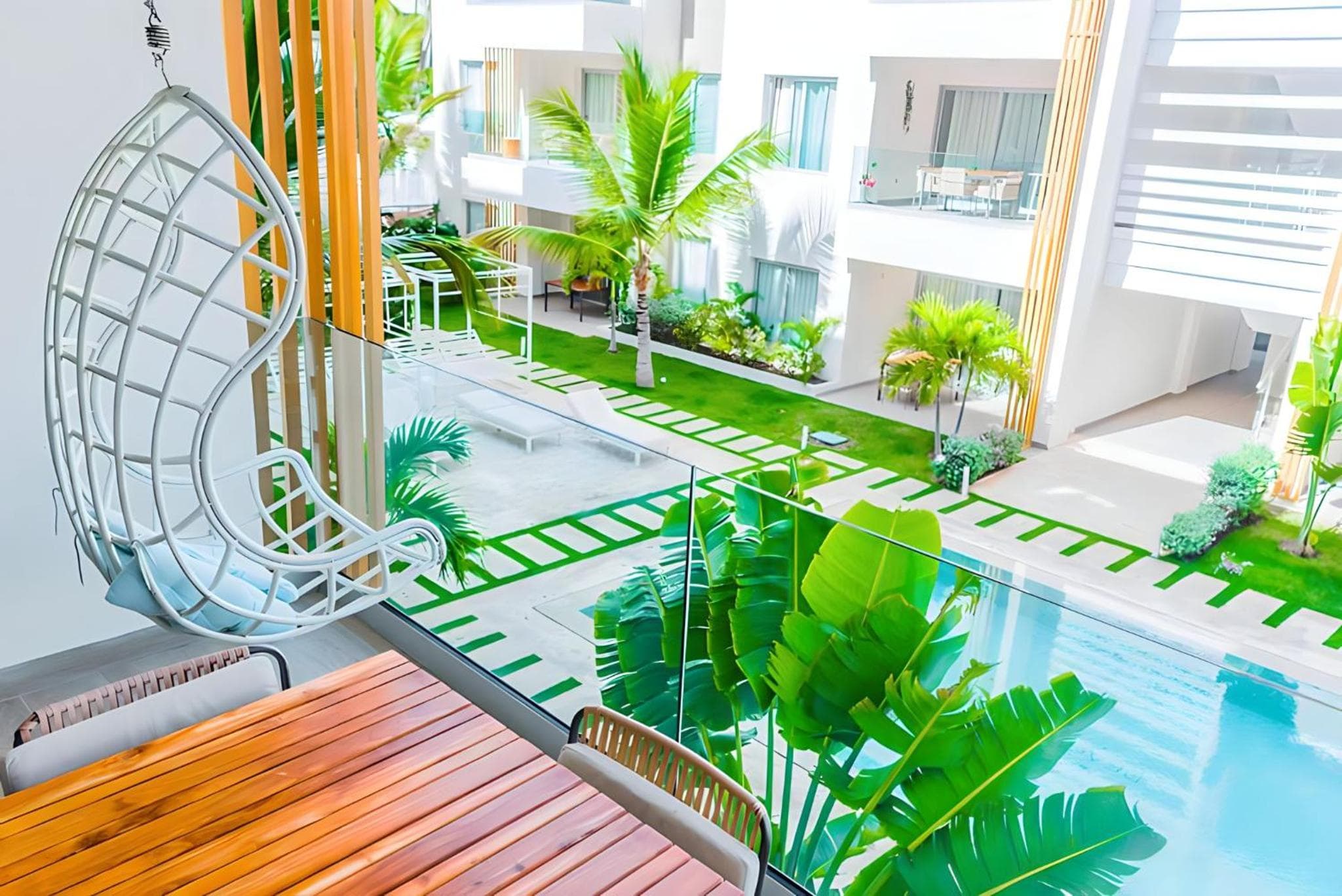 Beach Garden I F3 Luxury Condo — 6