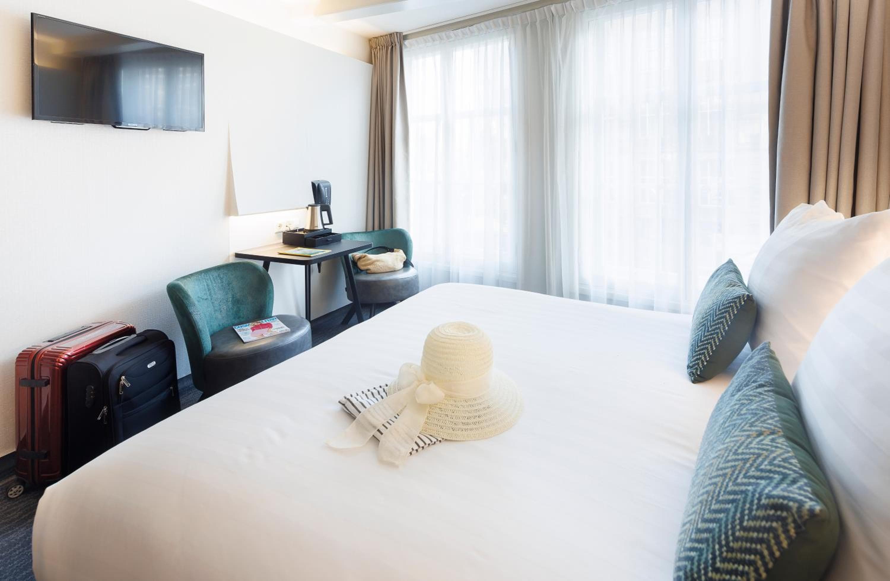 ibis Styles Stazione Centrale di Amsterdam — 14