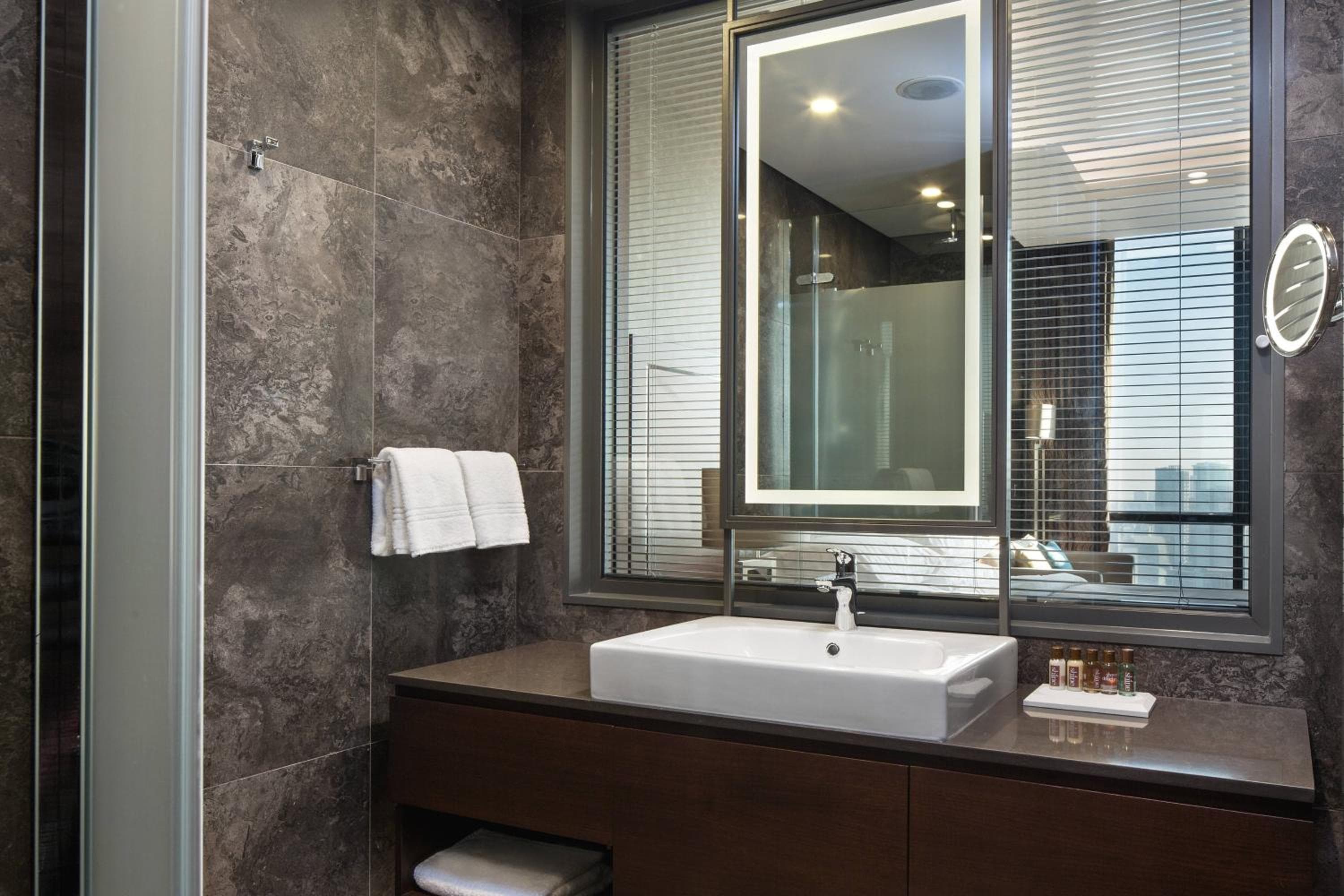 Sheraton Grand Istanbul Atasehir — 27