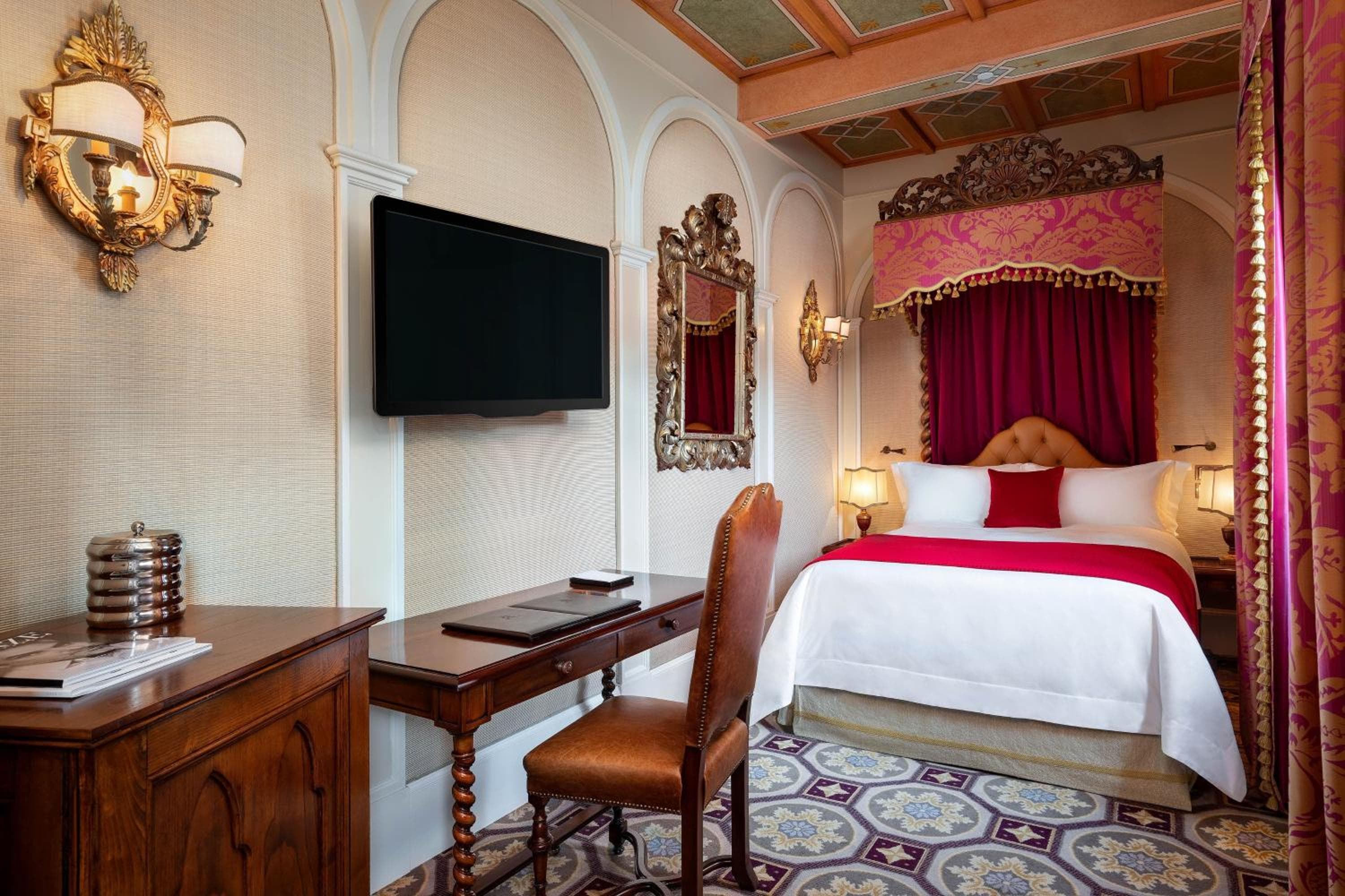 El St. Regis Florencia — 17
