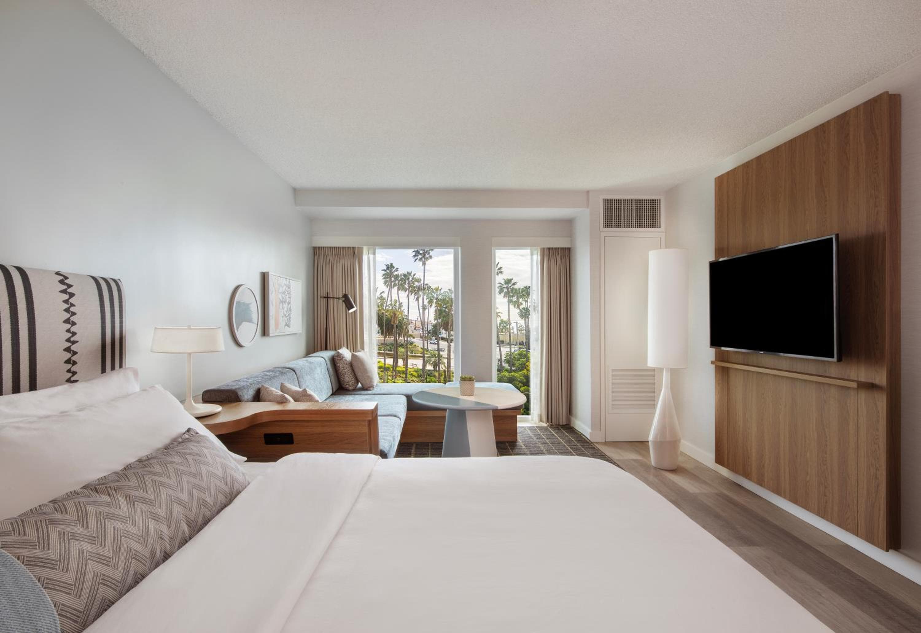 The Pierside Santa Monica — 17