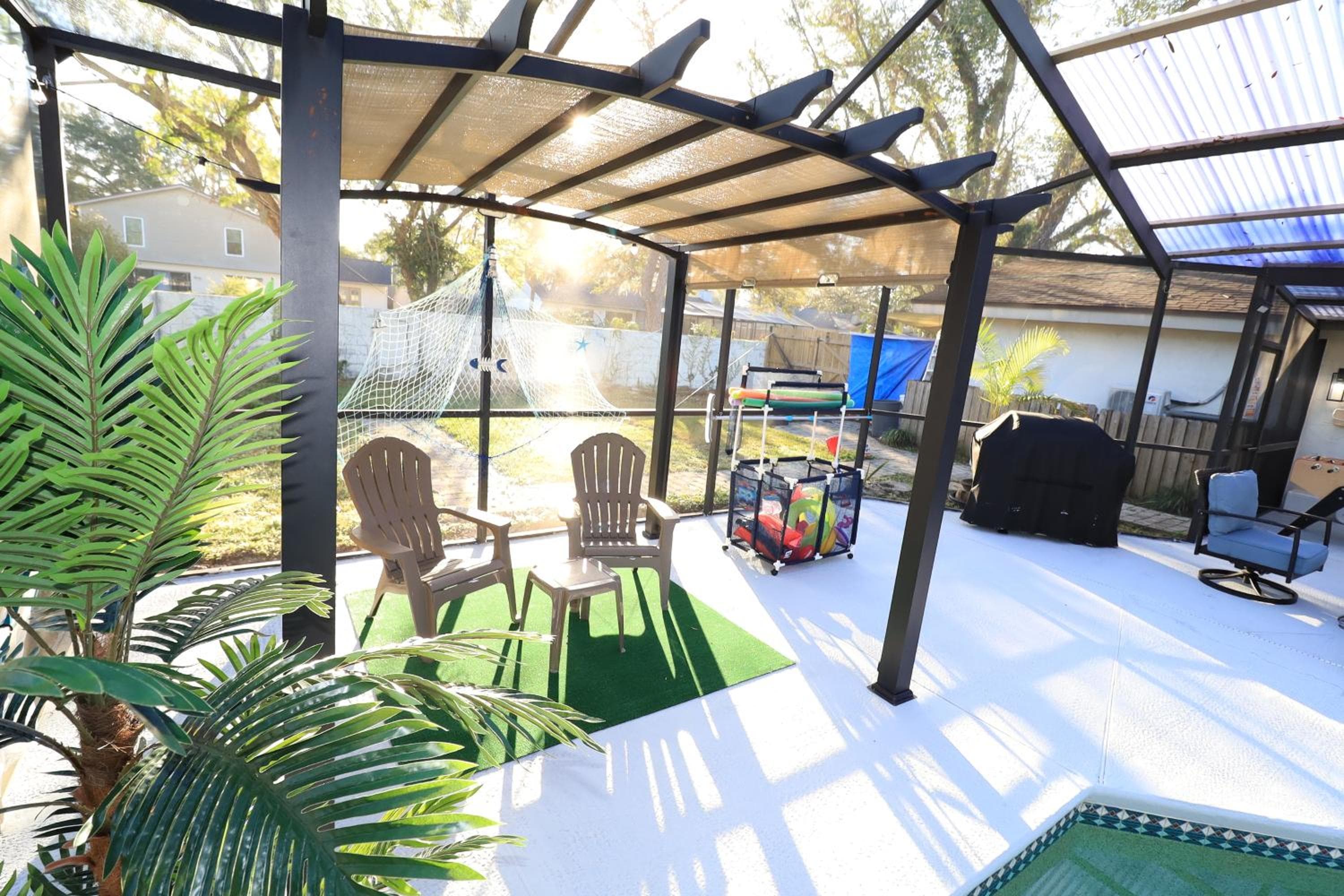 Piscina de casa de lujo: paraíso ideal para jugar y trabajar — 3