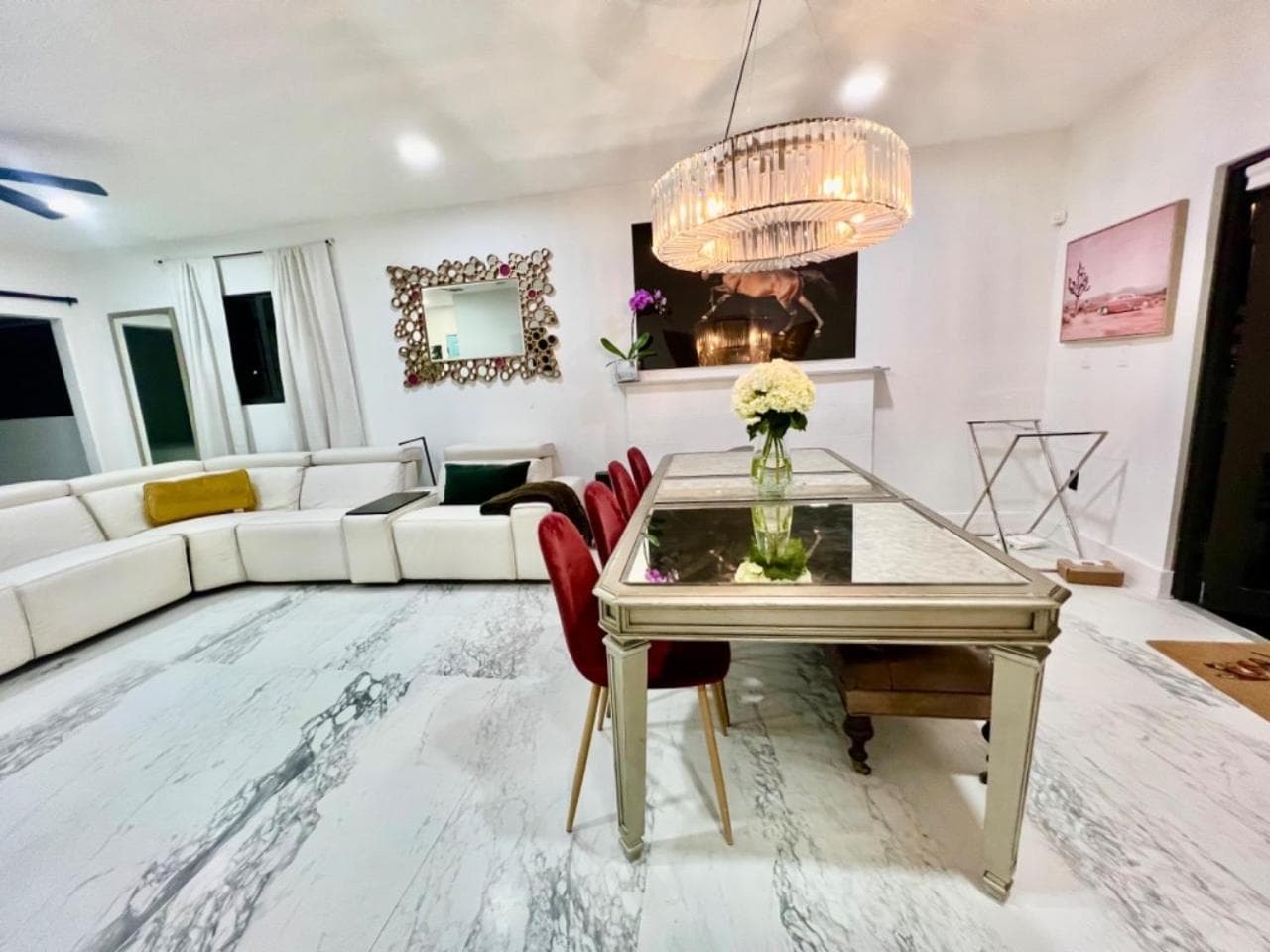 3 STAGIONI AL CARRINGTON 3 appartamenti separati con 2 camere da letto e 1 bagno e una villa con 3 camere da letto e 2 bagni — 18
