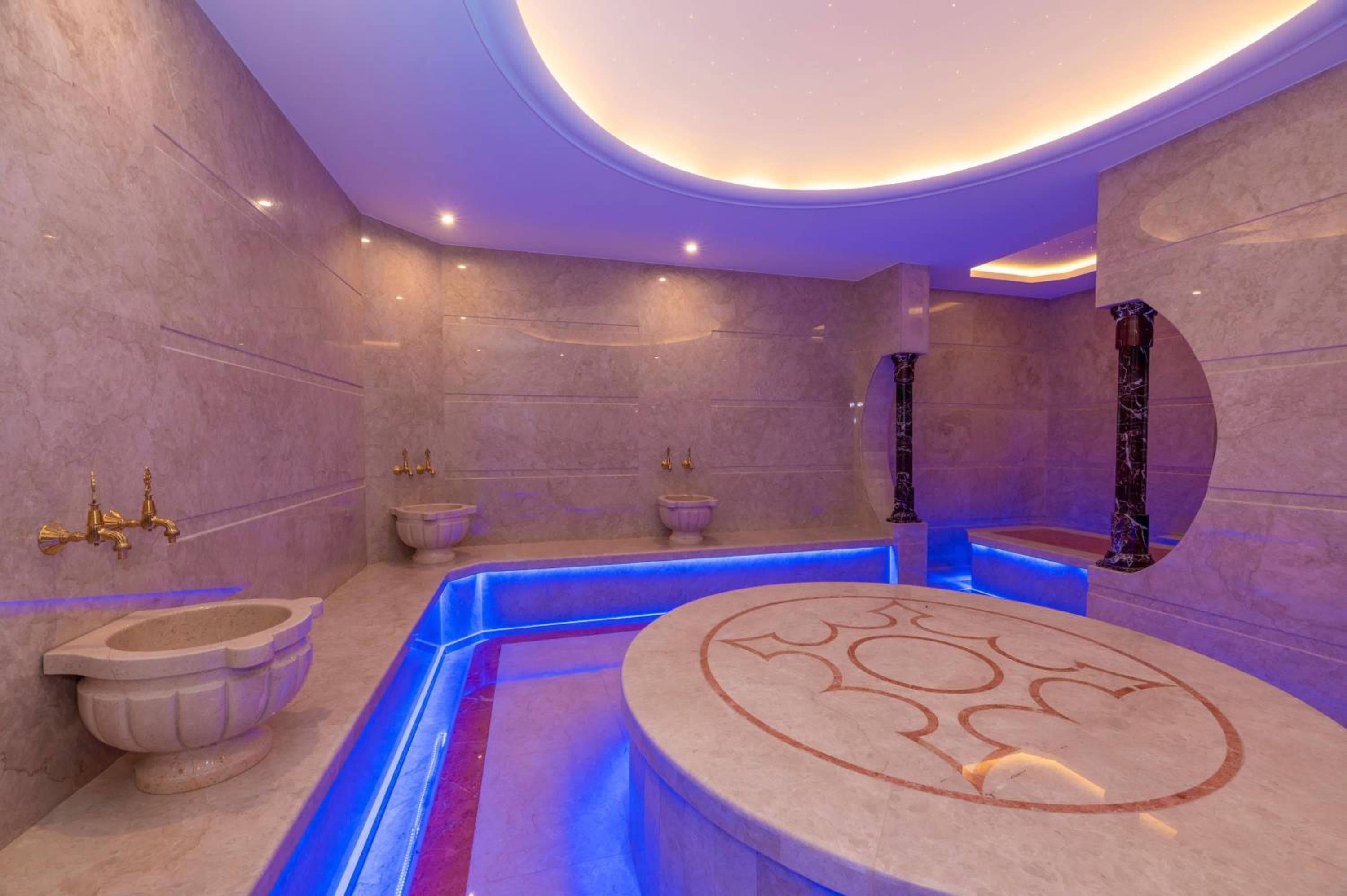Ramada By Wyndham Istanbul Pera — 23