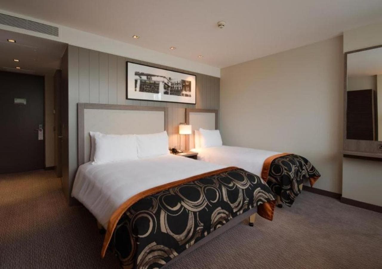 Clayton Hotel Chiswick — 29