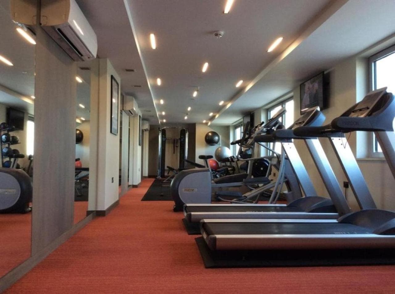 Clayton Hotel Chiswick — 30